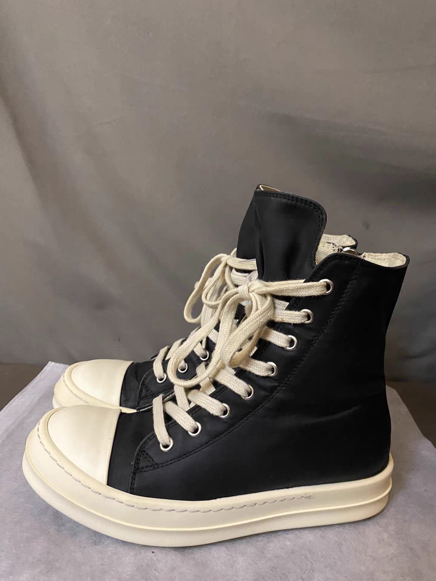 Rick Owens Rick Owens DRKSHDW Waxed Turbo Sneakers Size US 6 / IT 36 - 1 Thumbnail