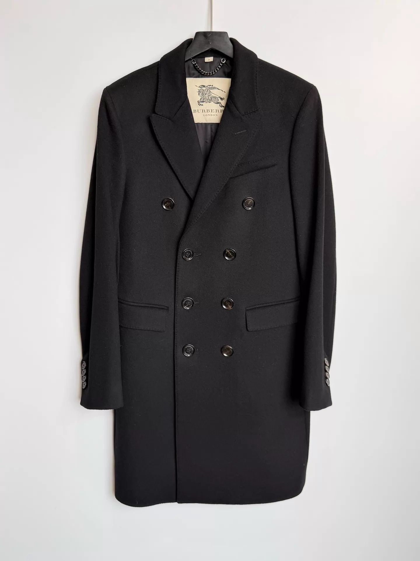 Burberry Burberry Double-Breasted Black Overcoat 48 (98 New) Size US M / EU 48-50 / 2 - 1 Thumbnail