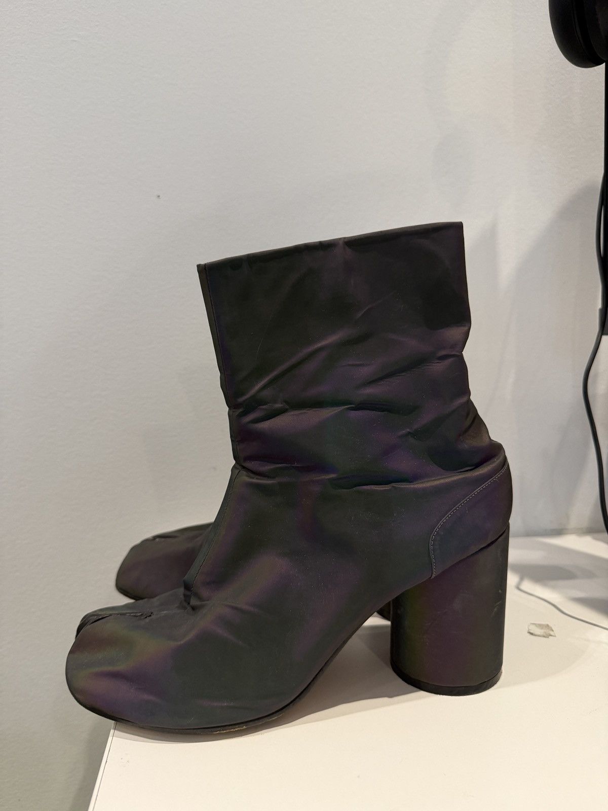 Maison Margiela Maison Margiela Holographic Tabi Size US 10 / IT 40 - 5 Thumbnail