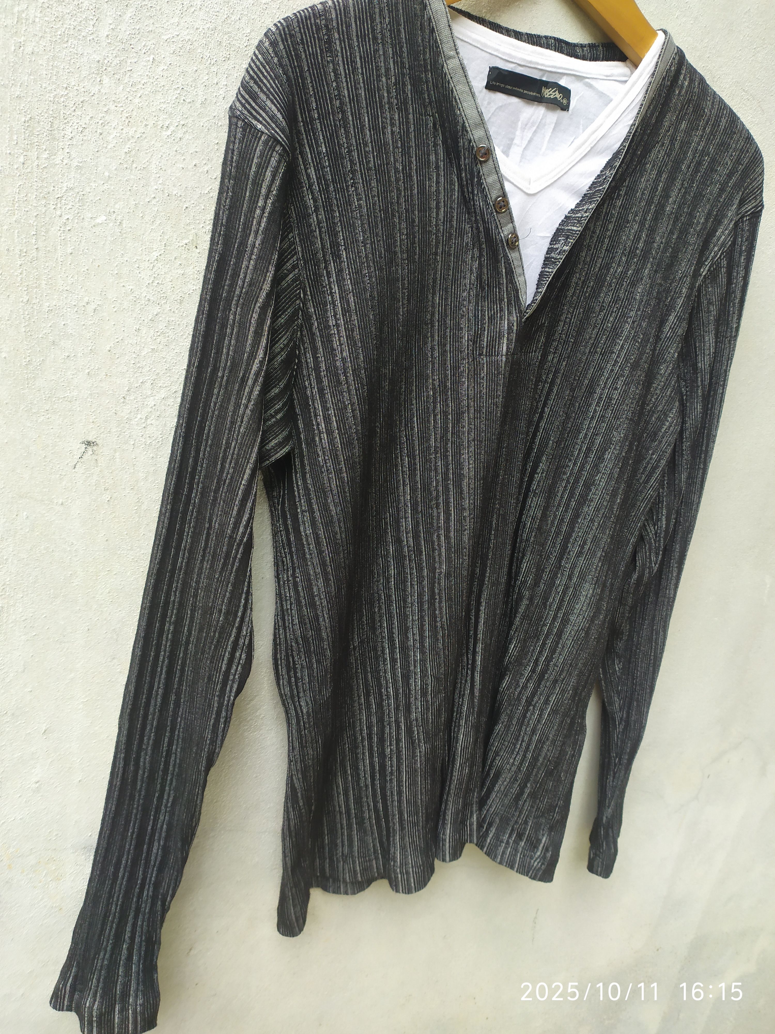 If Six Was Nine Mossimo Double Layer Long Sleeve shirt Size US L / EU 52-54 / 3 - 6 Thumbnail