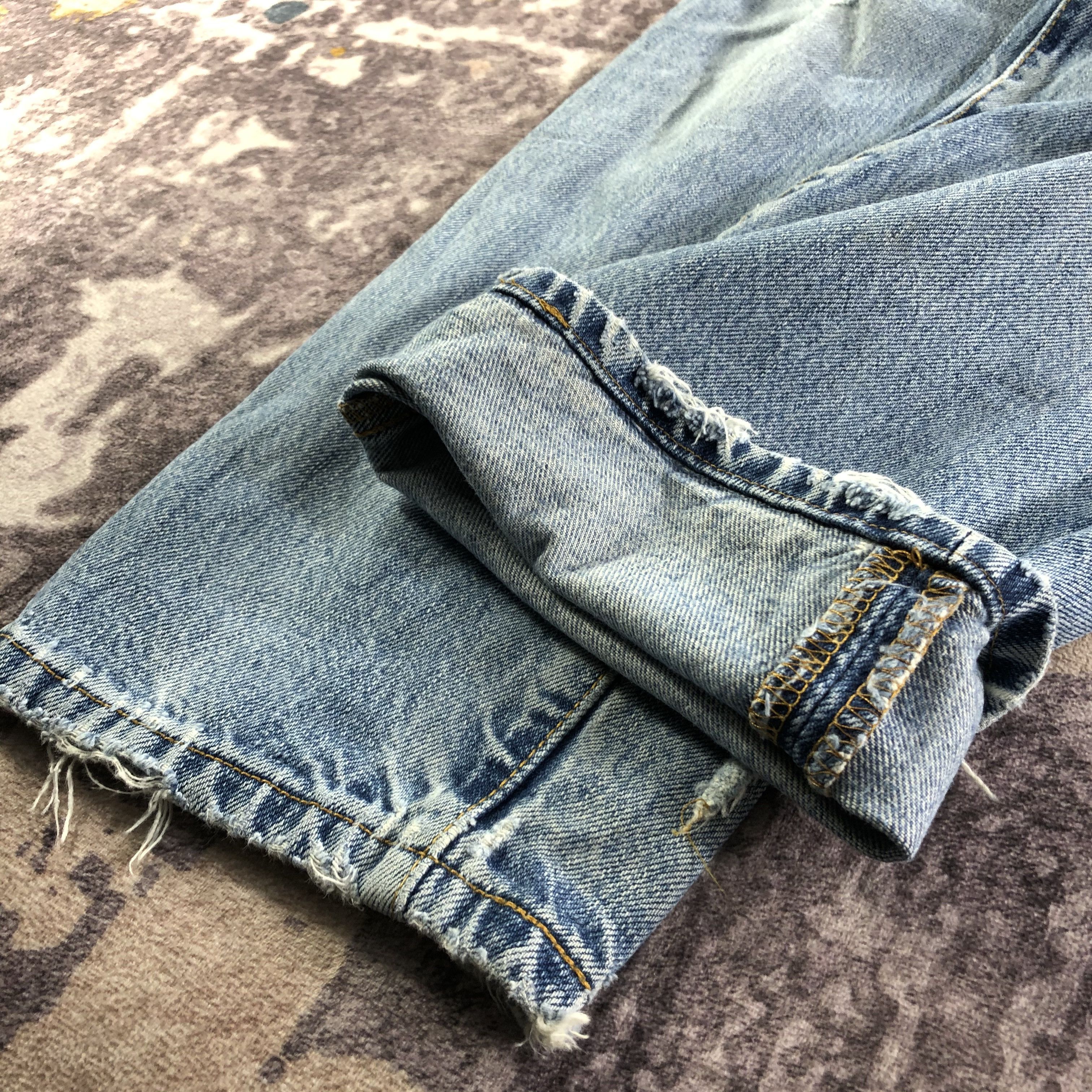 Levi's × Vintage Vintage Blue Wash Levis 550 Jeans-JM3486 Size US 33 - 7 Thumbnail