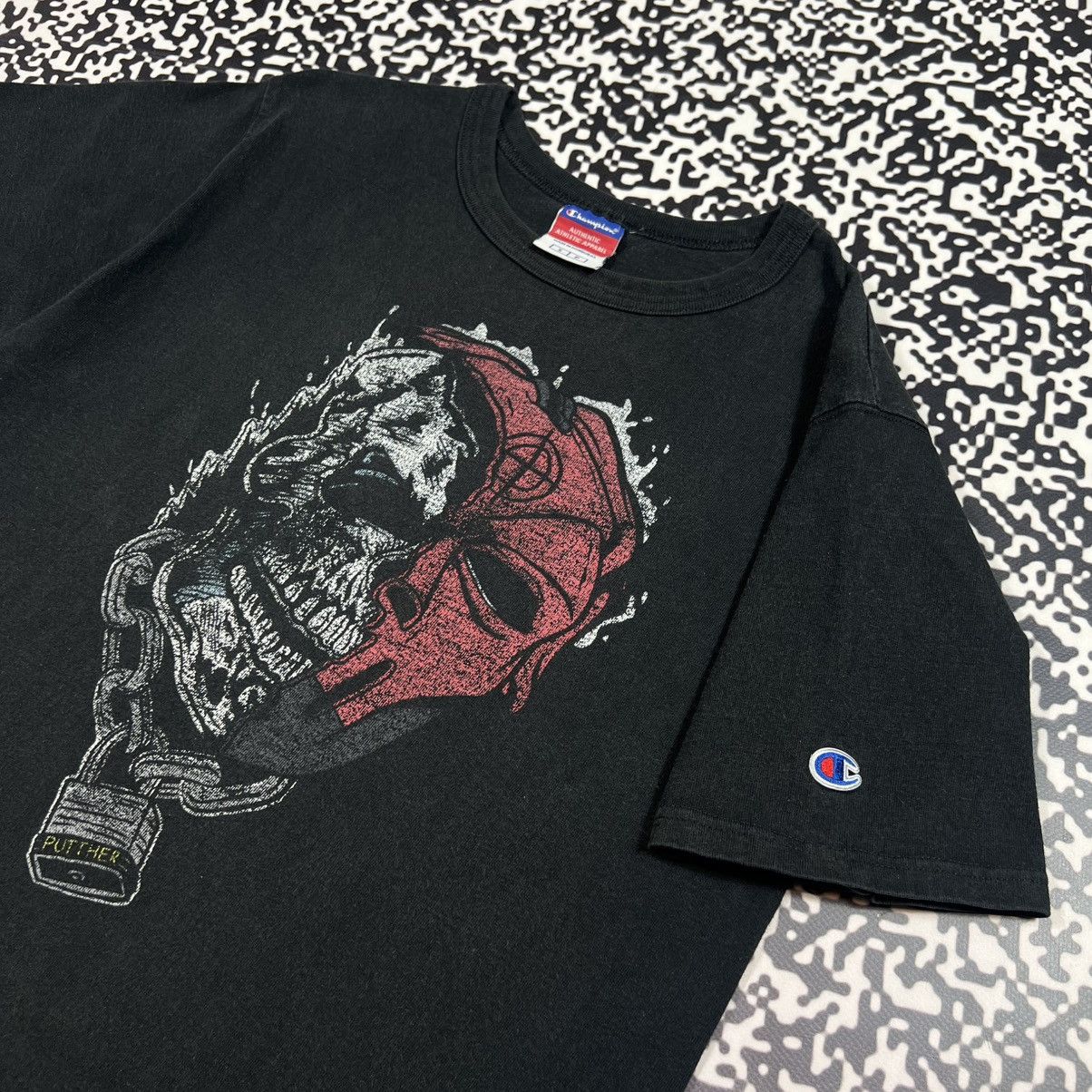 Champion Vintage Y2K Champion Punisher Skull Logo Faded Boxy T-shirt Size US S / EU 44-46 / 1 - 7 Thumbnail