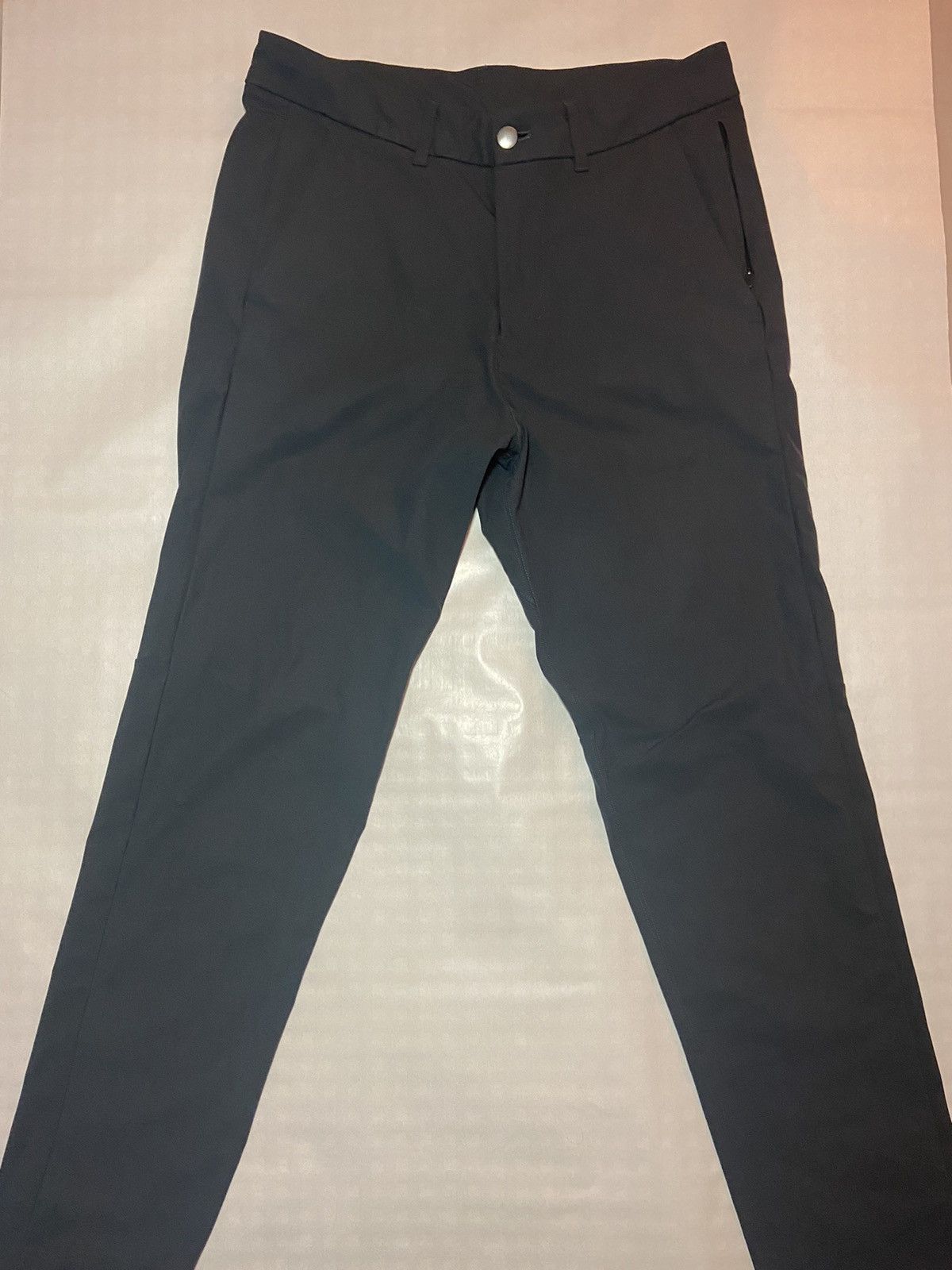 Lululemon Lululemon ABC Casual Pants 32x32 Grey Size US 32 / EU 48 - 1 Thumbnail