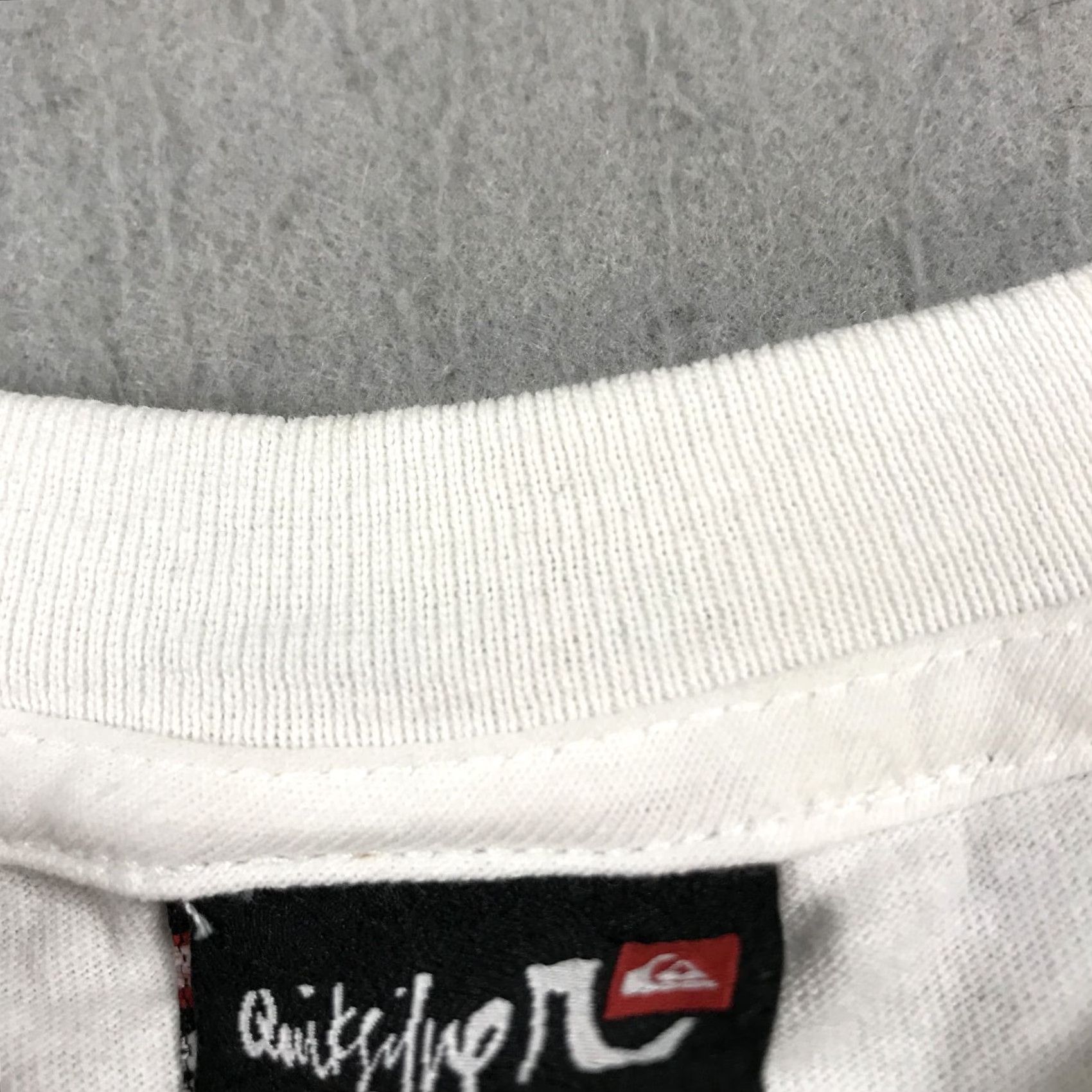 Quiksilver VINTAGE Quiksilver Shirt Mens S White Midwest Skate Tour Surf 2009 SIGNED Size US S / EU 44-46 / 1 - 6 Thumbnail