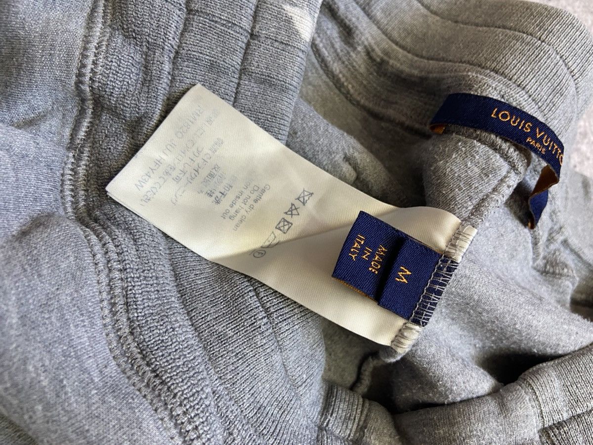 Louis Vuitton Louis Vuitton jogger sweatpants Size US 33 - 7 Thumbnail