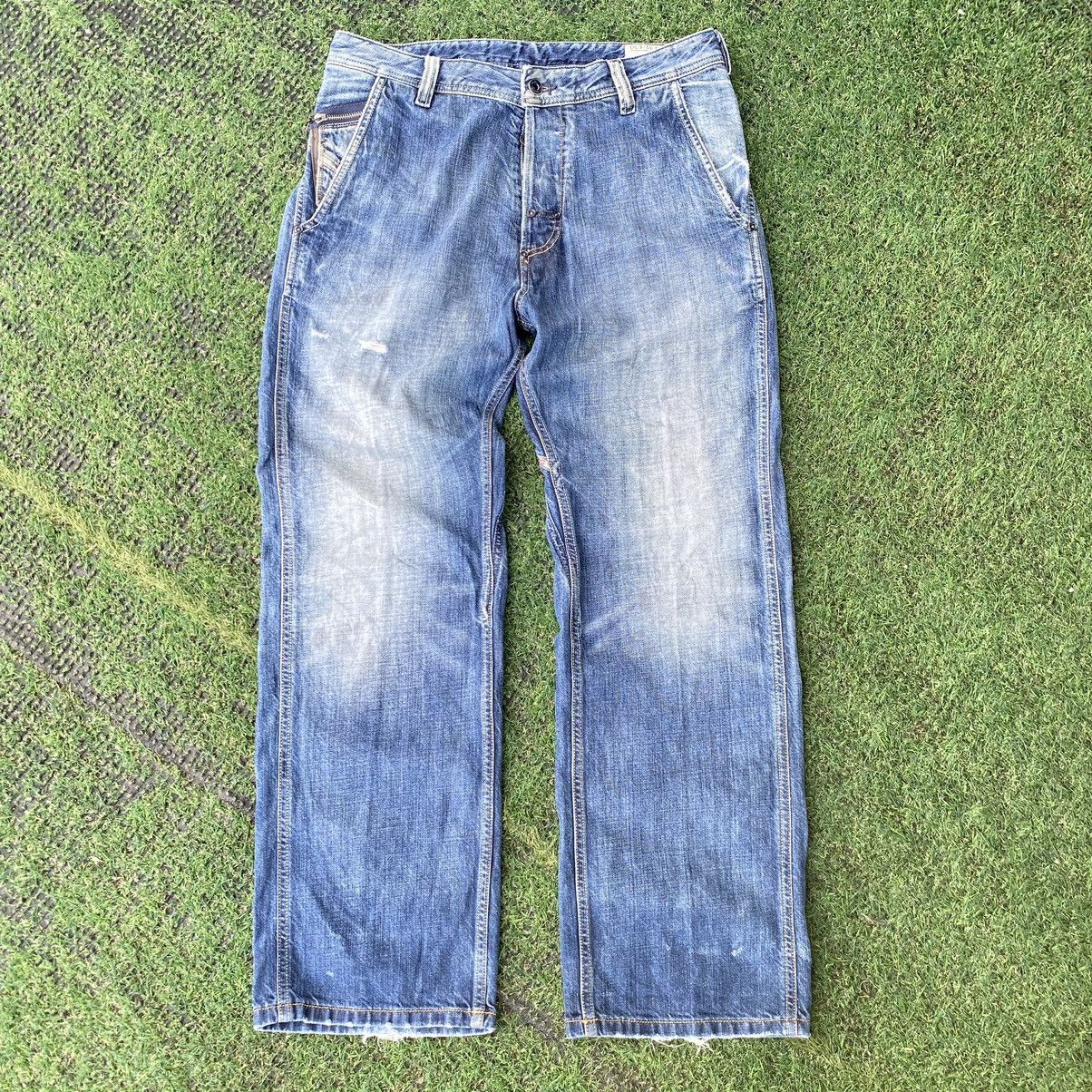 Diesel Thrashed Vintage Diesel Distressed Denim ERD GRUNGE GRAIL Size US 34 / EU 50 - 2 Thumbnail