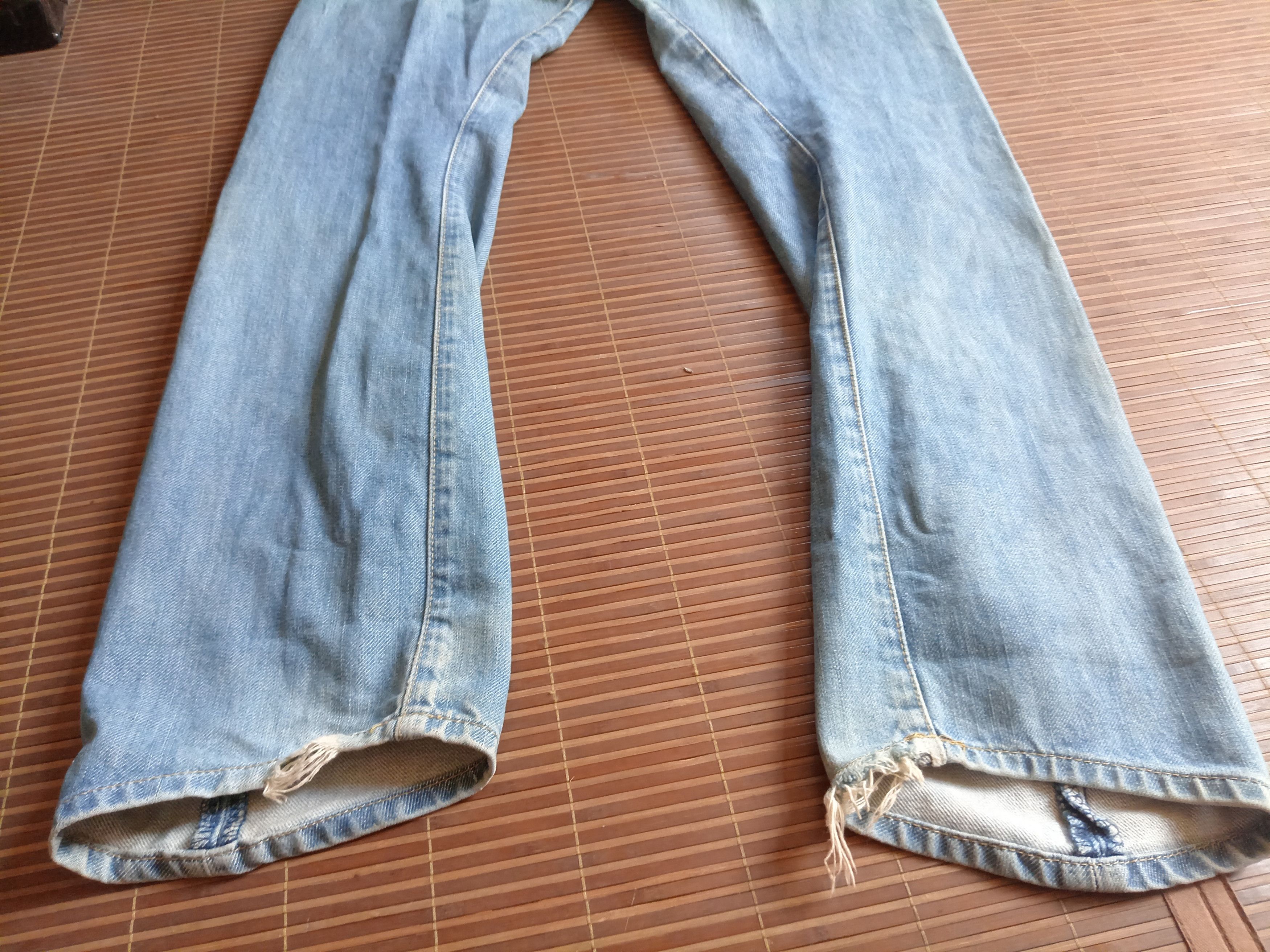 Levi's Vintage Clothing Vintage Levis Engineered Japan Distressed Denim Jeans w32 Size US 32 / EU 48 - 5 Thumbnail