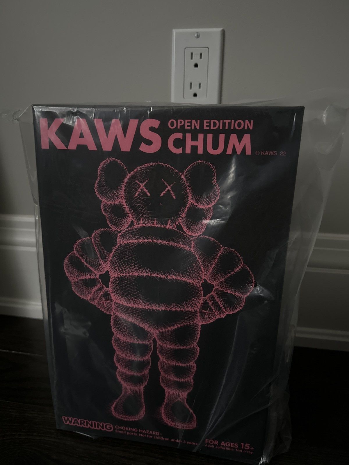 Kaws Kaws Chum Open Edition Figure Size ONE SIZE - 1 Thumbnail