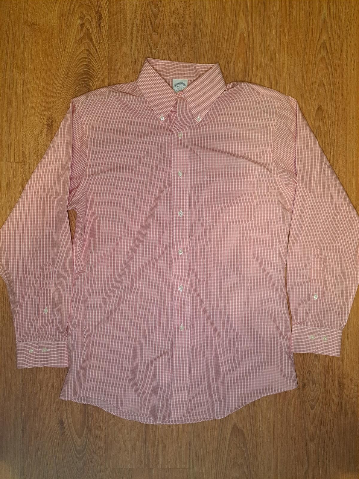 Brooks Brothers Brooks Brothers Button Up Shirt Medium 15.5-32/33 Red Plaid Size US M / EU 48-50 / 2 - 1 Thumbnail
