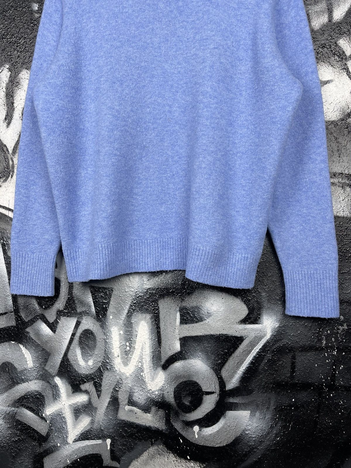 JW Anderson × Japanese Brand × Uniqlo Uniqlo x J.W. Anderson Souffle Yarn Crew Neck Sweat Woman’s Size XS / US 0-2 / IT 36-38 - 5 Thumbnail