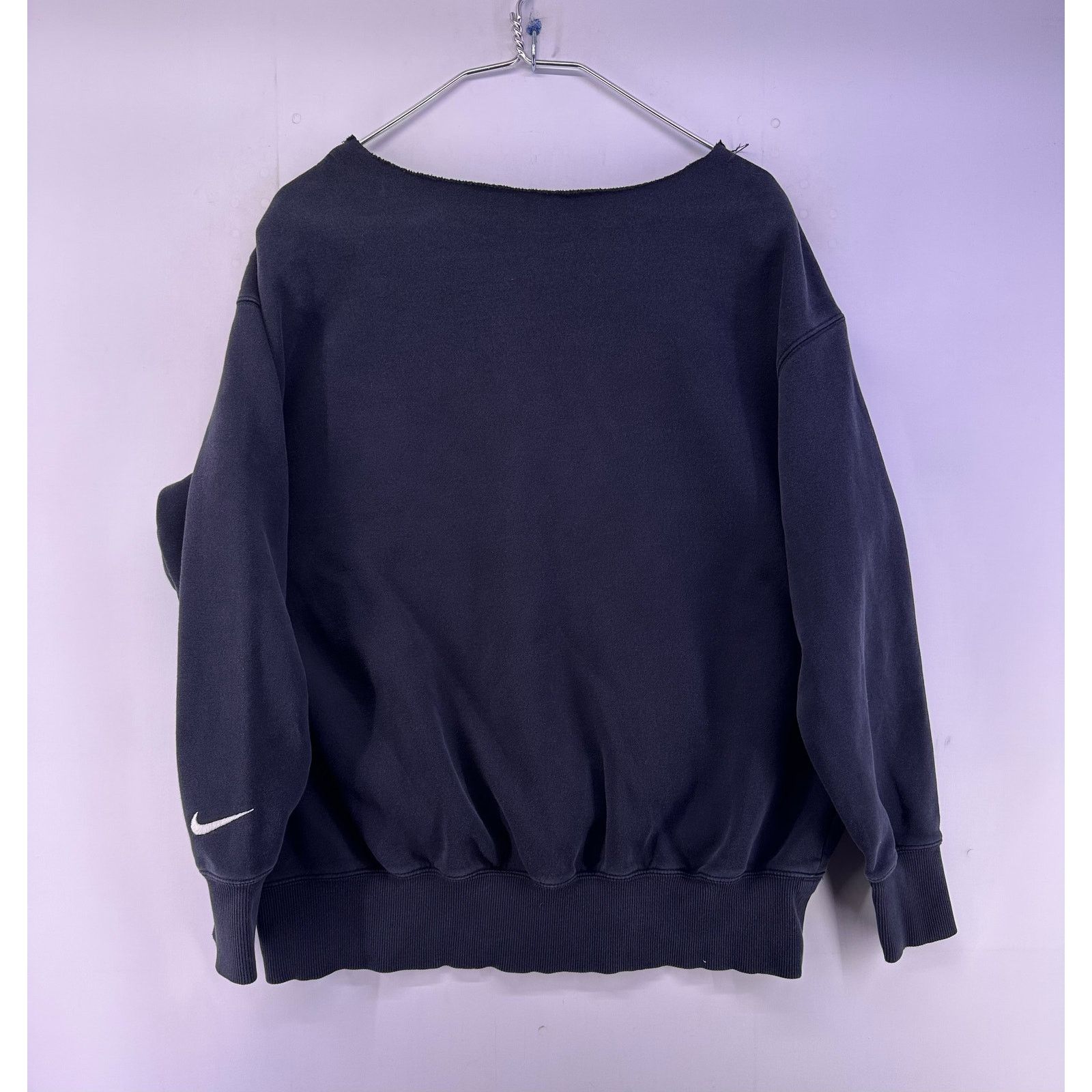 Nike Vintage Nike Black Cut Off Collar Crewneck Size Medium Size M / US 6-8 / IT 42-44 - 9 Thumbnail