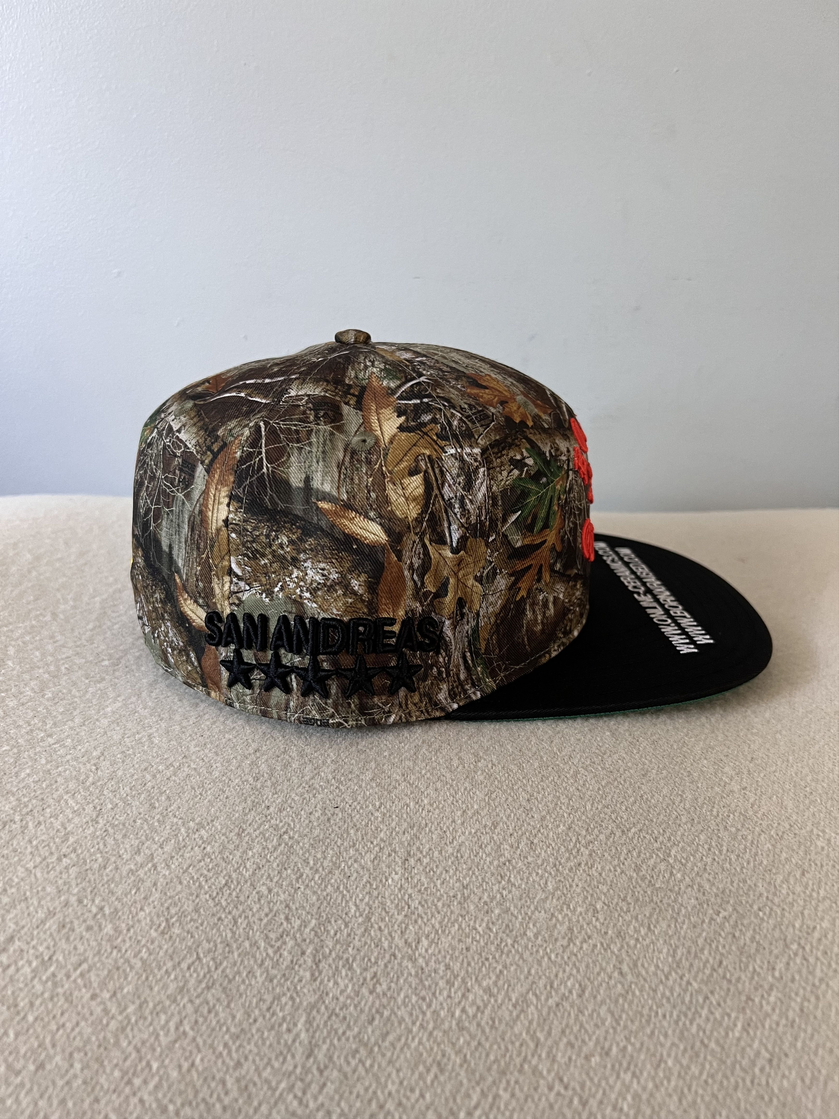 Born X Raised × Online Ceramics 7 1/2 Online Ceramics Born X Raised Fitted Camo Hat Size ONE SIZE - 2 Thumbnail