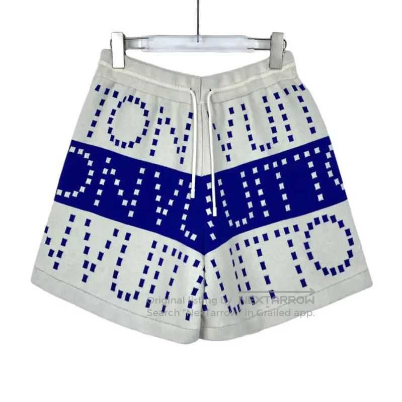 Louis Vuitton Louis Vuitton Color. Size 23" - 1 Thumbnail