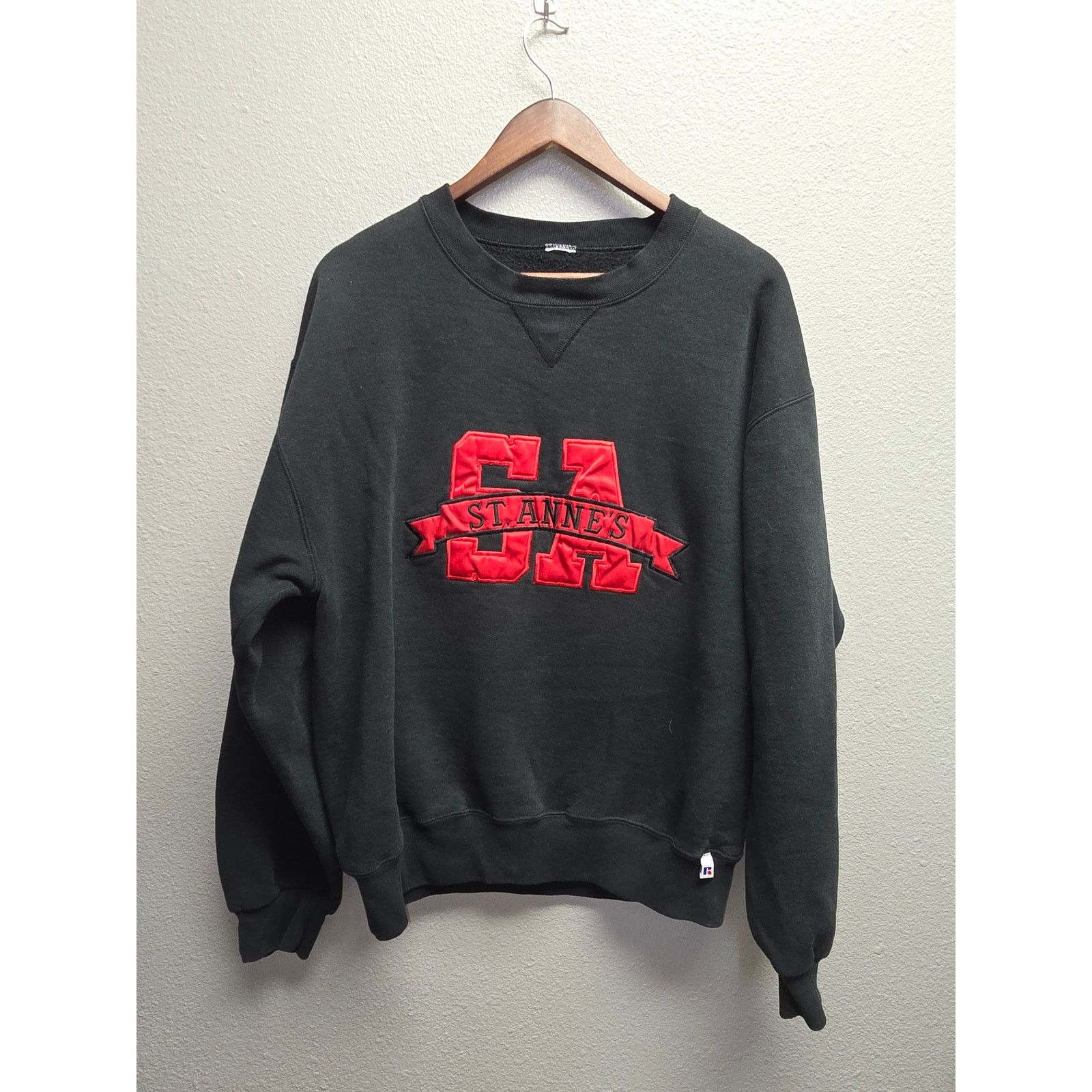 Russell Athletic × Vintage Vintage Saint Annes Sweatshirt Black Crewneck XL 90s 1990s Size US XL / EU 56 / 4 - 1 Thumbnail