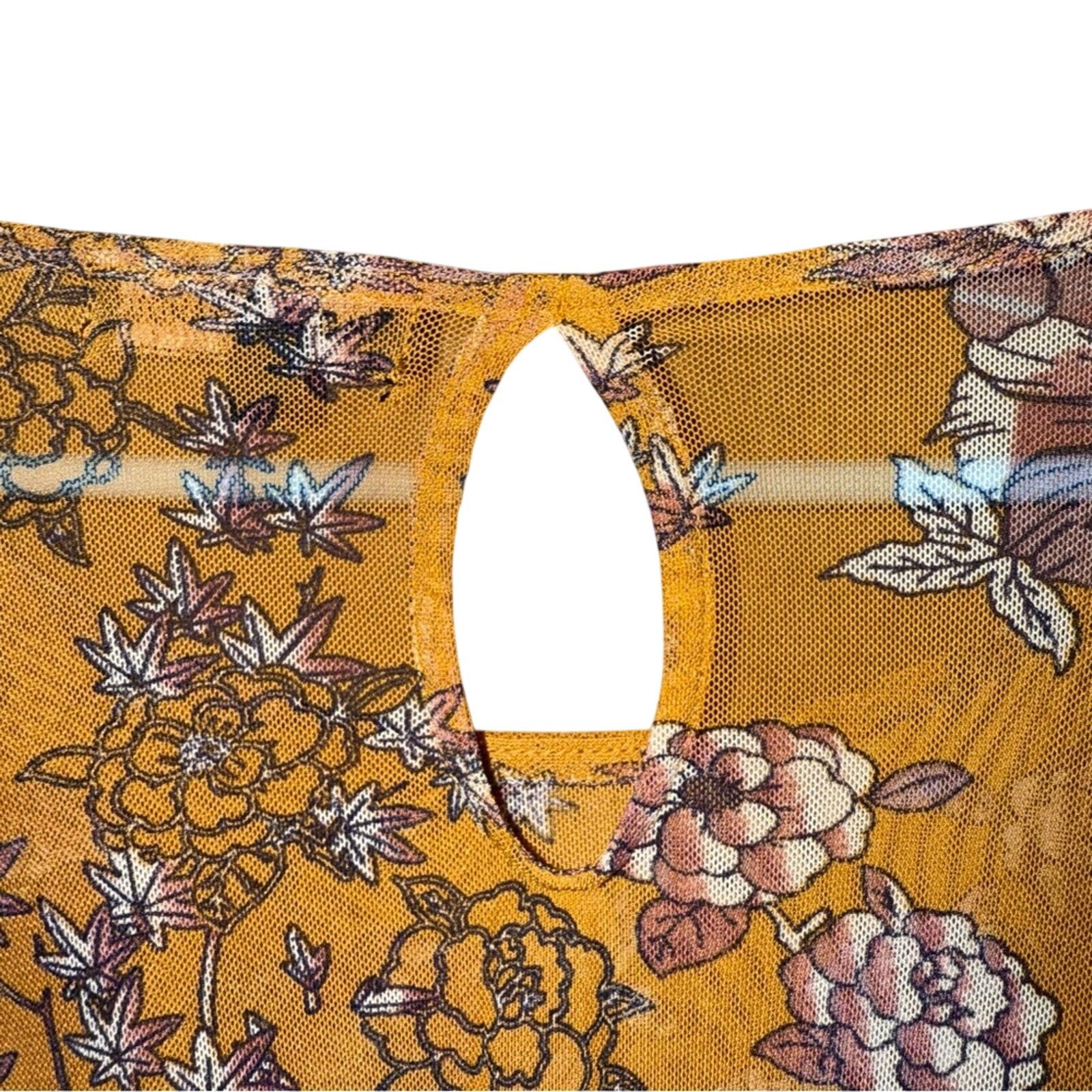 Almost Famous Almost Famous Floral Women's Top - Mustard Size XL Size XL / US 12-14 / IT 48-50 - 5 Thumbnail