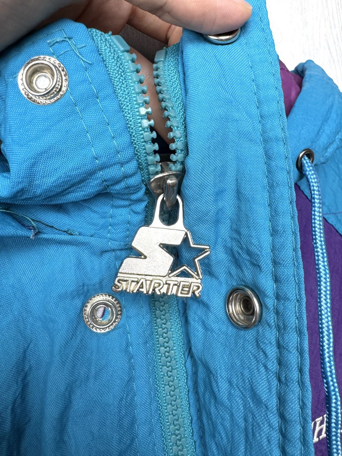 Starter Charlotte Hornets Starter 90s Vintage NBA Full Zip jacket L Size US L / EU 52-54 / 3 - 9 Thumbnail