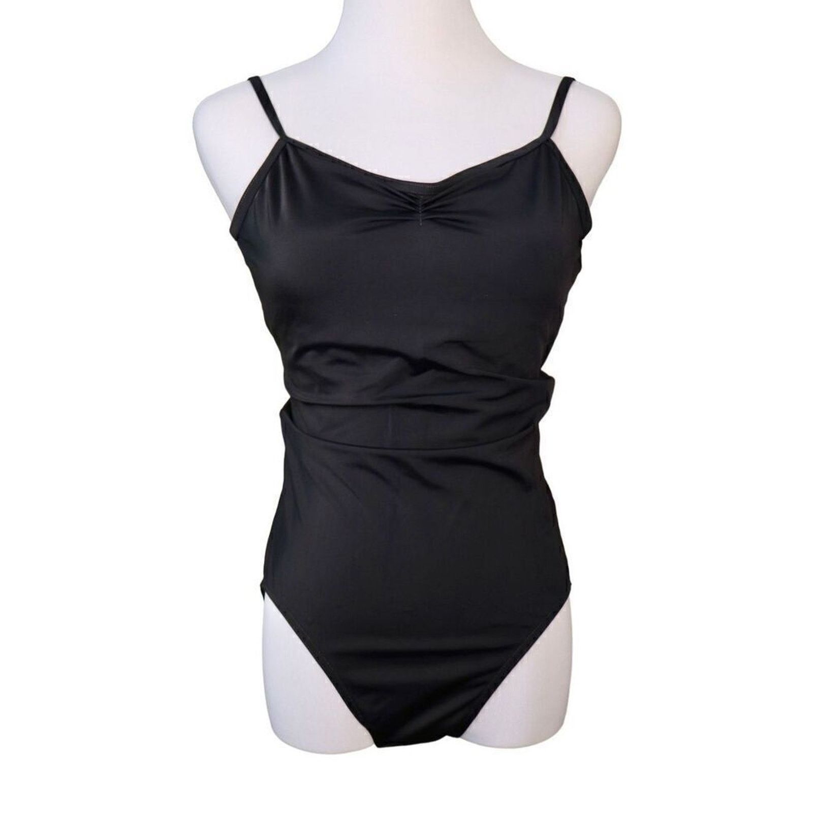 Other Black Athletic U Back One Piece Swimsuit Moderate MEDIUM Size M / US 6-8 / IT 42-44 - 1 Thumbnail