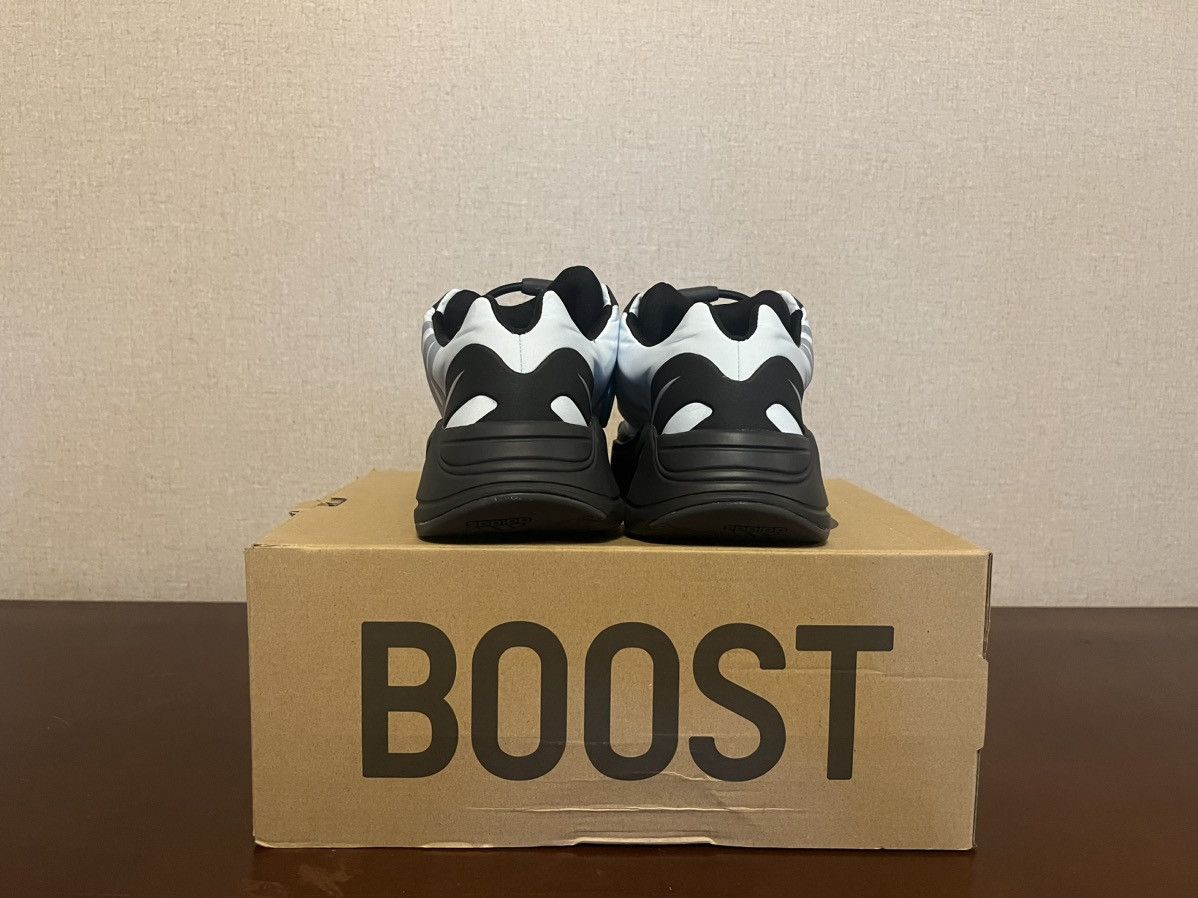 Adidas × Designer Yeezy Boost 700 Size US 10.5 / EU 43-44 - 4 Thumbnail