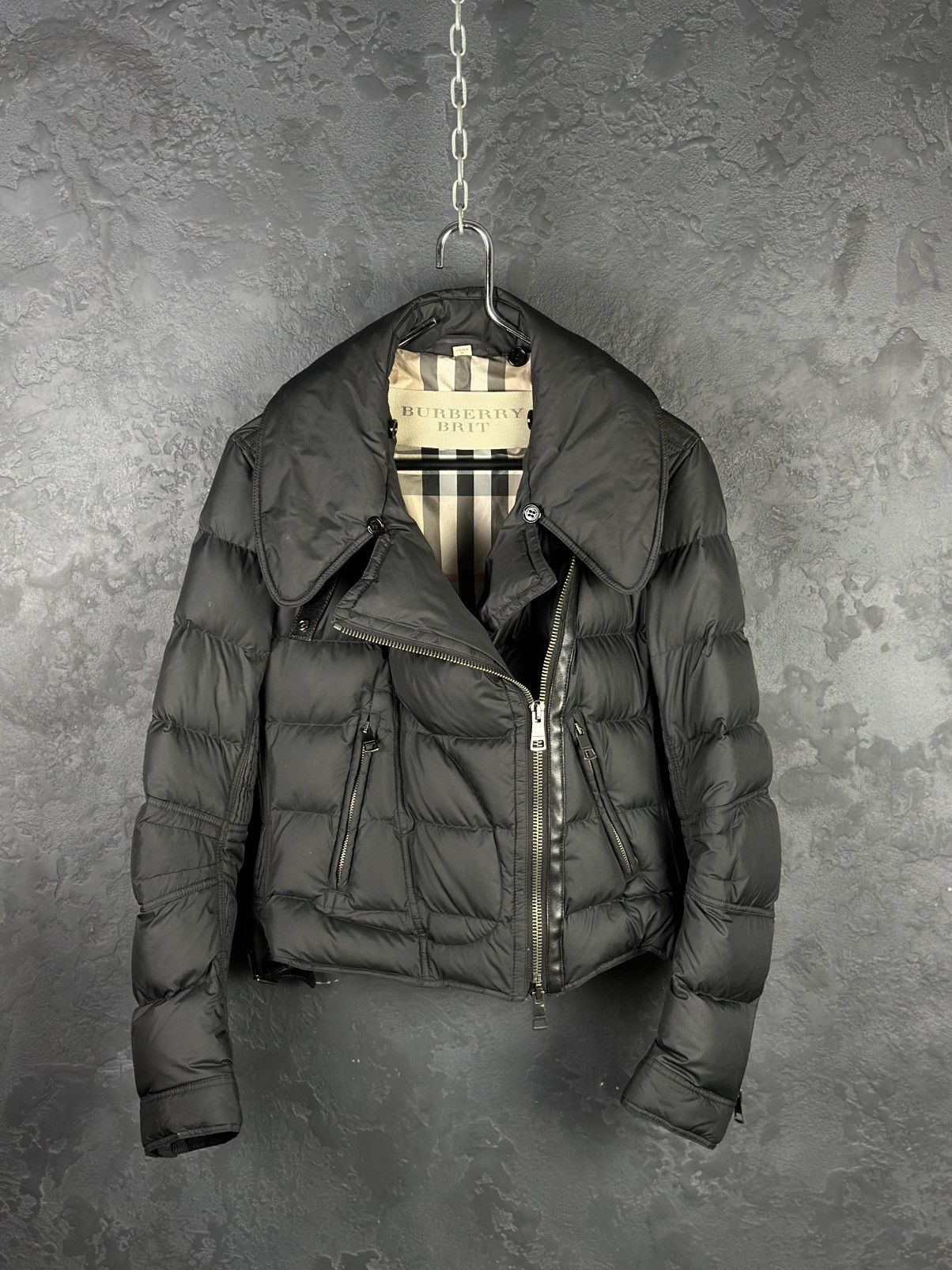 Burberry Women's BURBERRY BRIT Black Lightweight Down Jacket Size M Size M / US 6-8 / IT 42-44 - 1 Thumbnail