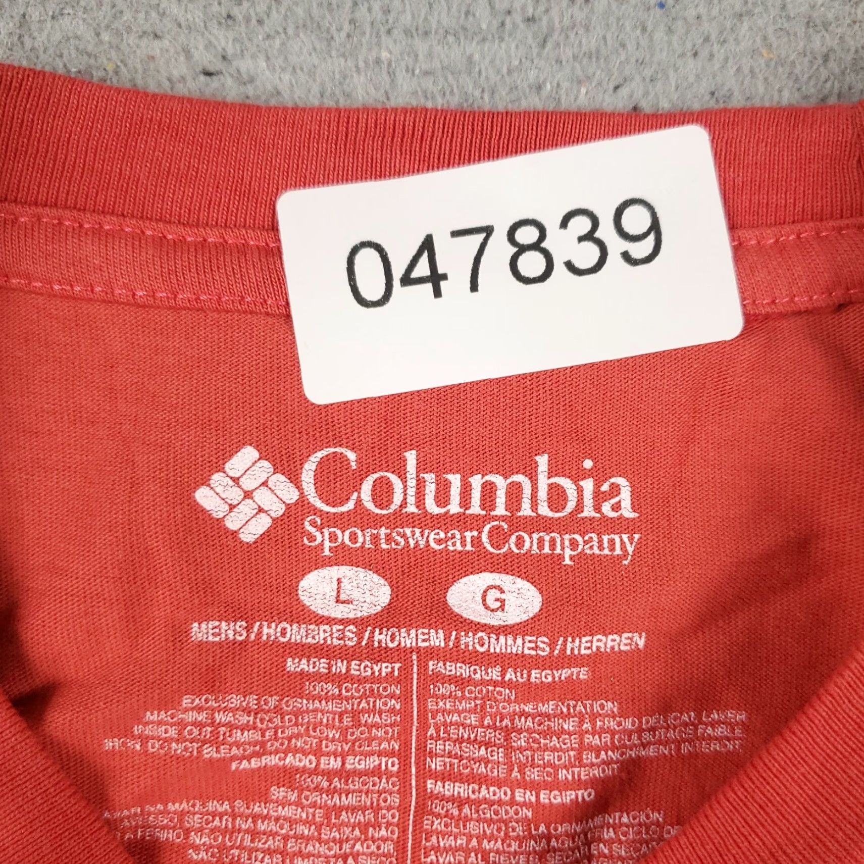 Vintage Columbia T-Shirt Mens L Red Crew Neck Short Sleeve Logo Casual All Seasons, Sports, Classic, Modern, 90s? Wait. Size US L / EU 52-54 / 3 - 7 Thumbnail