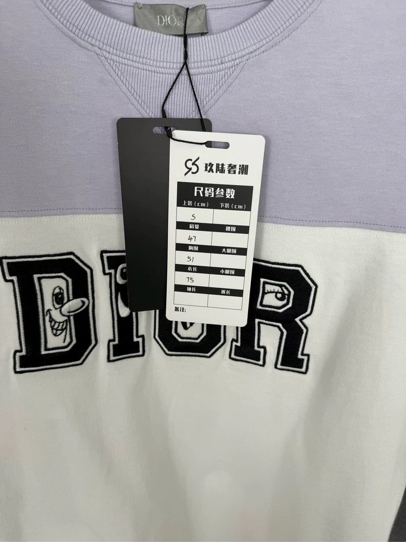 Dior Dior Purple and white color block logo embroidery short sl Size US S / EU 44-46 / 1 - 6 Thumbnail