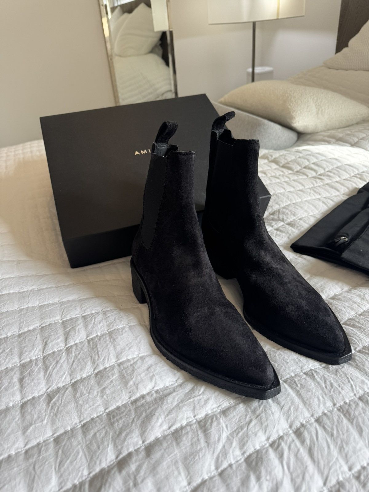 Amiri AMIRI CHELSEA CREPE SOLE BOOT - NEVER WORN! | Grailed display picture 3