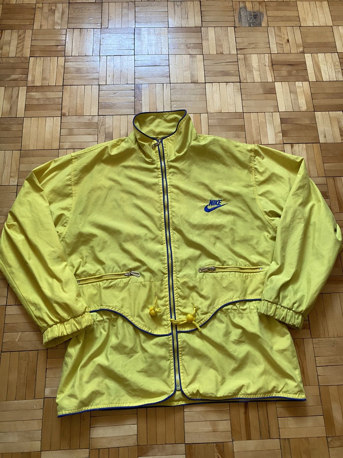 Nike 80-90s Nike Vintage Nylon Collectible Jacket USA very rare Size US L / EU 52-54 / 3 - 1 Thumbnail