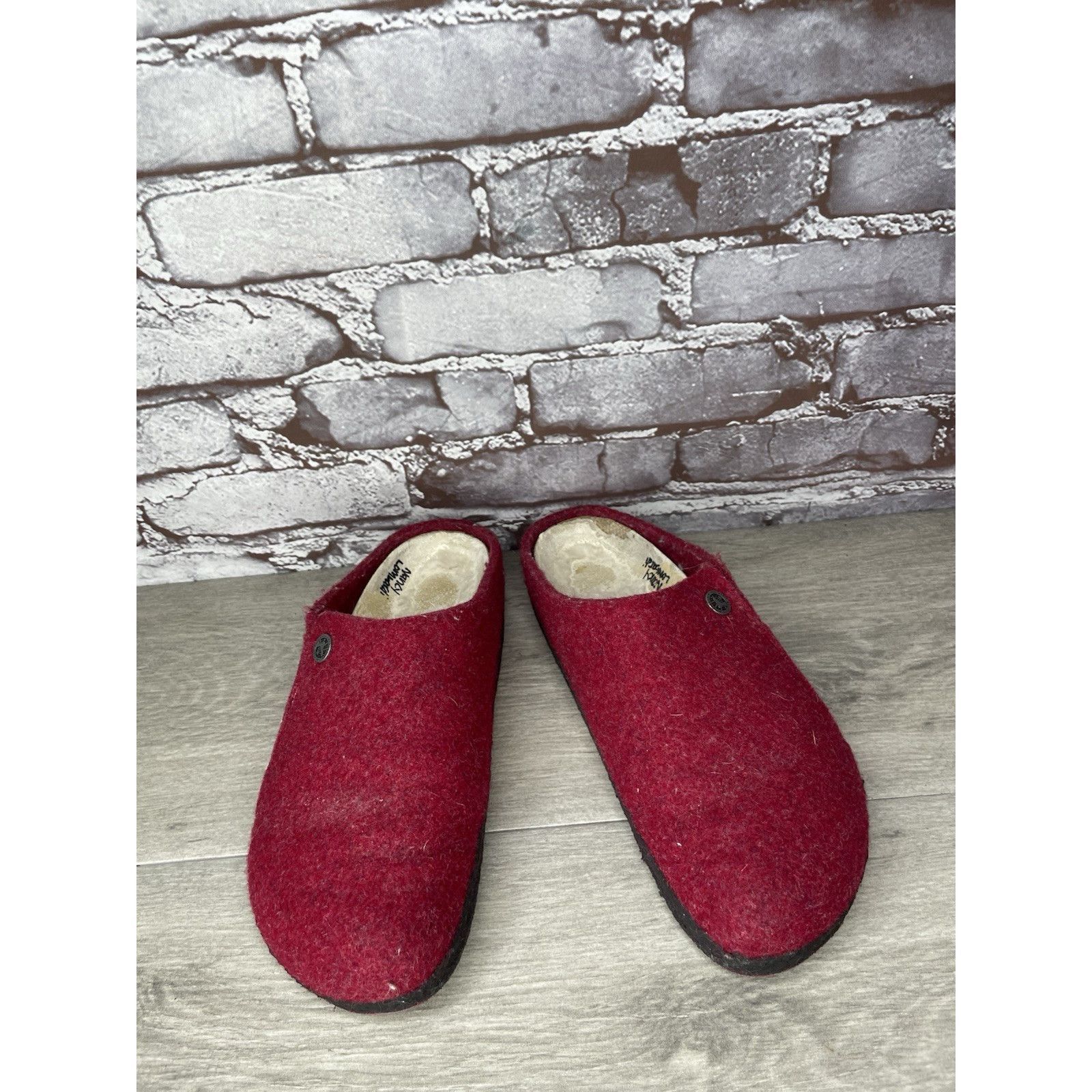 Birkenstock Birkenstock Zermatt Mule Slippers Red Wool Felt Shearling Wo Size US 8.5 / IT 38.5 - 12 Thumbnail