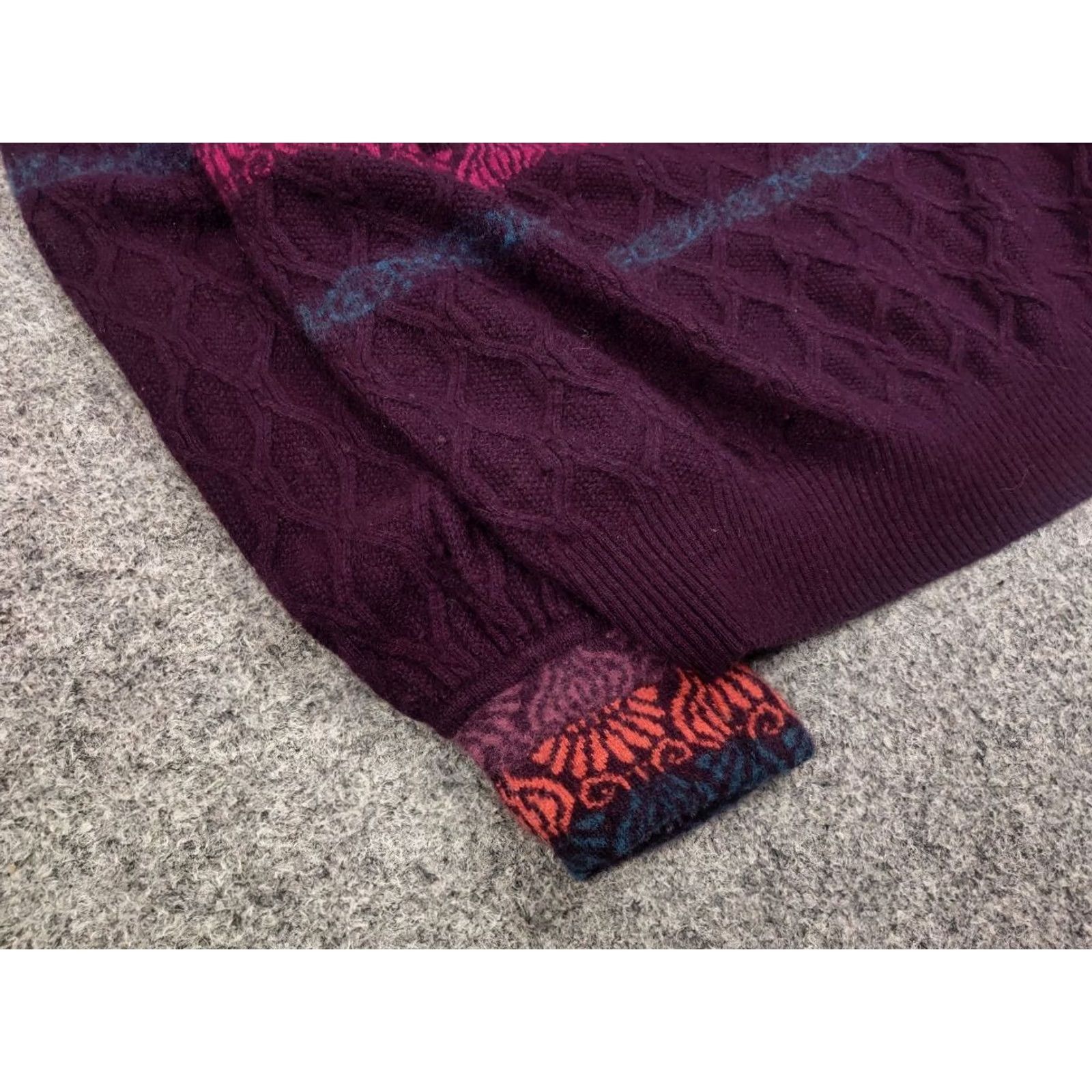 Vintage IVKO Structure pullover pattern Wool blackberry Sweater Size L / US 10 / IT 46 - 6 Thumbnail