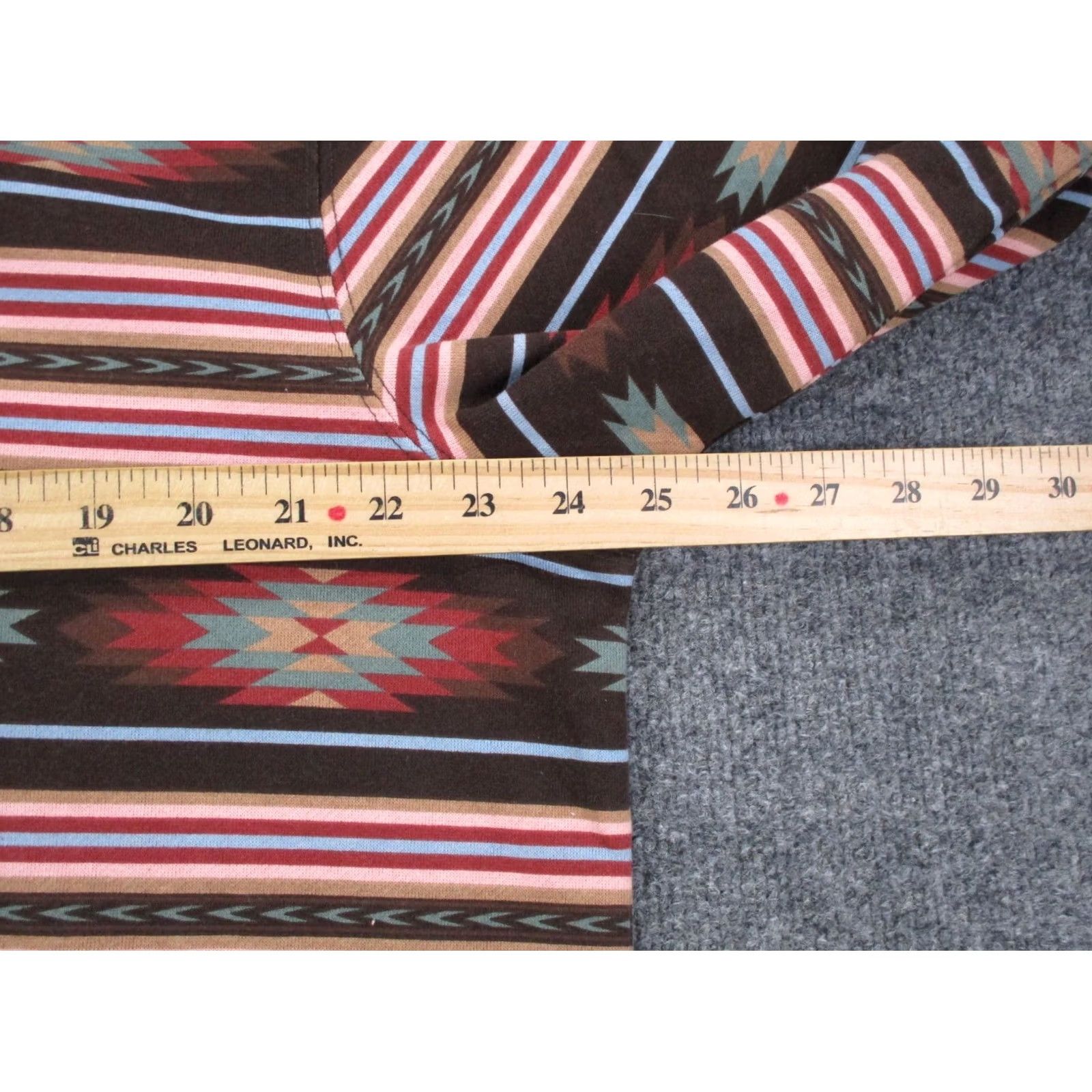 Ariat Ariat Hoodie Sweatshirt Womens XL Multicolor Aztec Logo Hood Pullover Work Outdoor Shirt Adults XL Multicolor Logo Sweatshirt Hoodie Size XL / US 12-14 / IT 48-50 - 5 Thumbnail