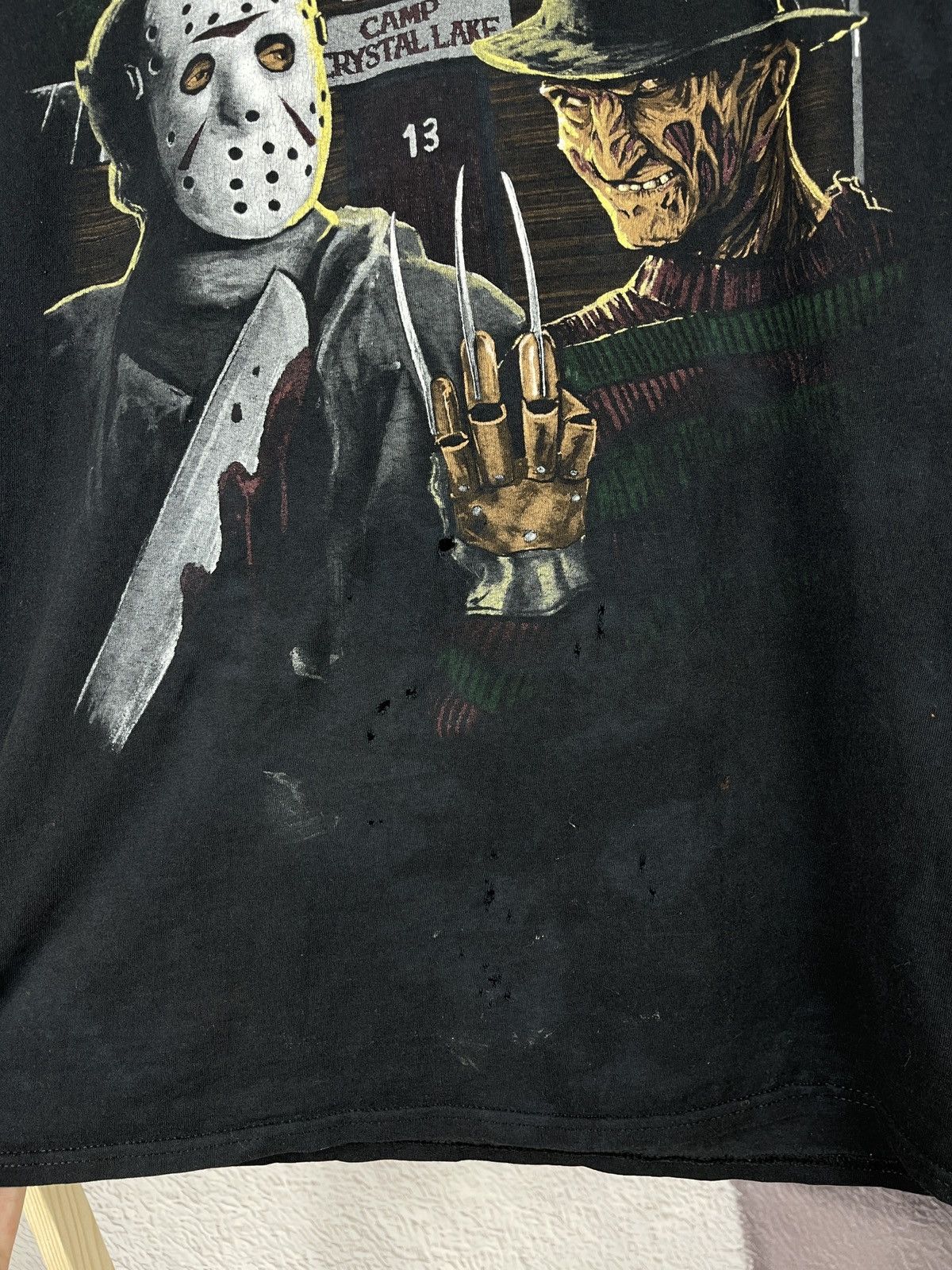 Vintage Vintage Freddy Krueger Vs Jason movie 90s y2k distressed tee Size US XL / EU 56 / 4 - 9 Thumbnail