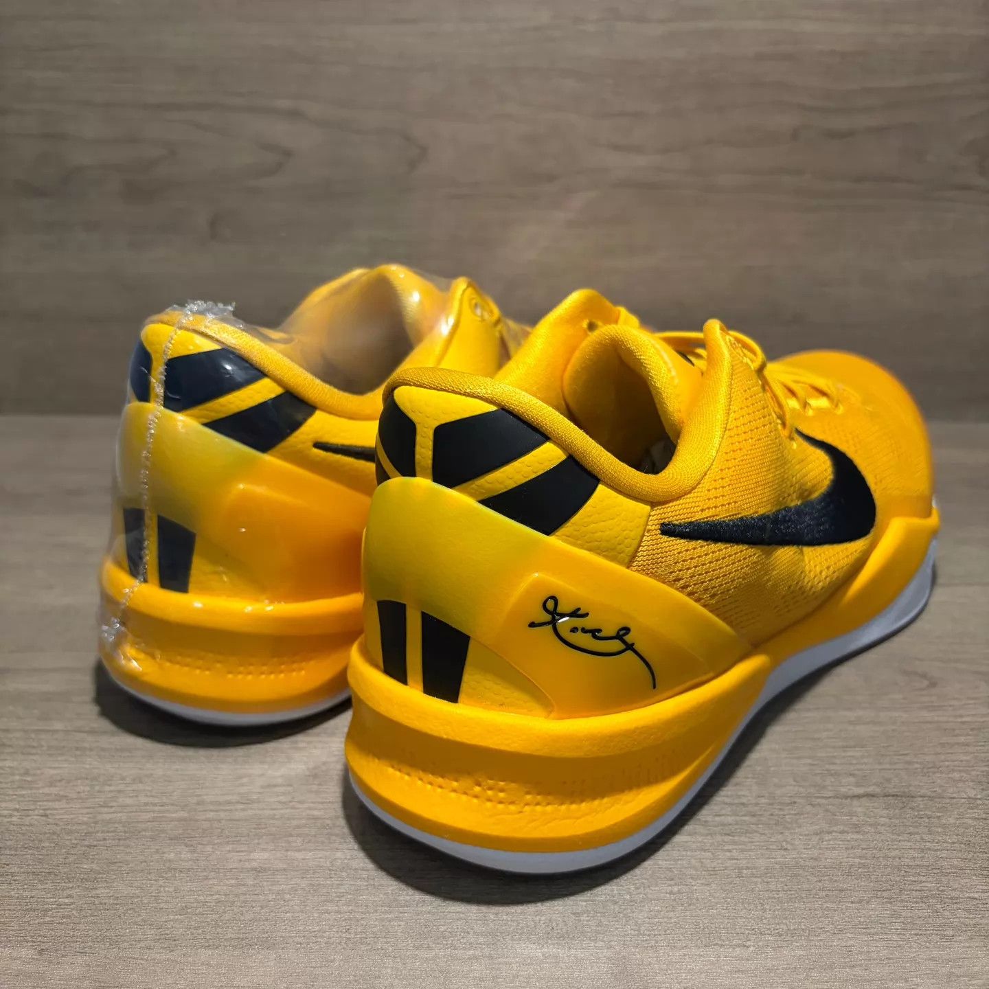 Nike Nike Kobe 8 ZK8 Yellow Black TB 46 Worn Heel No Box Size US 12 / EU 45 - 3 Thumbnail