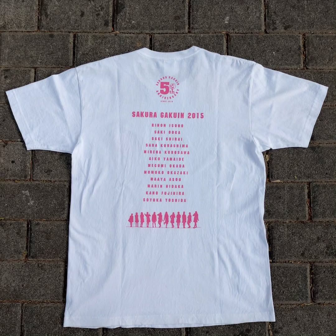 Band Tees Sakura Gakuin BABYMETAL 5th Anniversary Live 2015 Tee Size US XL / EU 56 / 4 - 1 Thumbnail