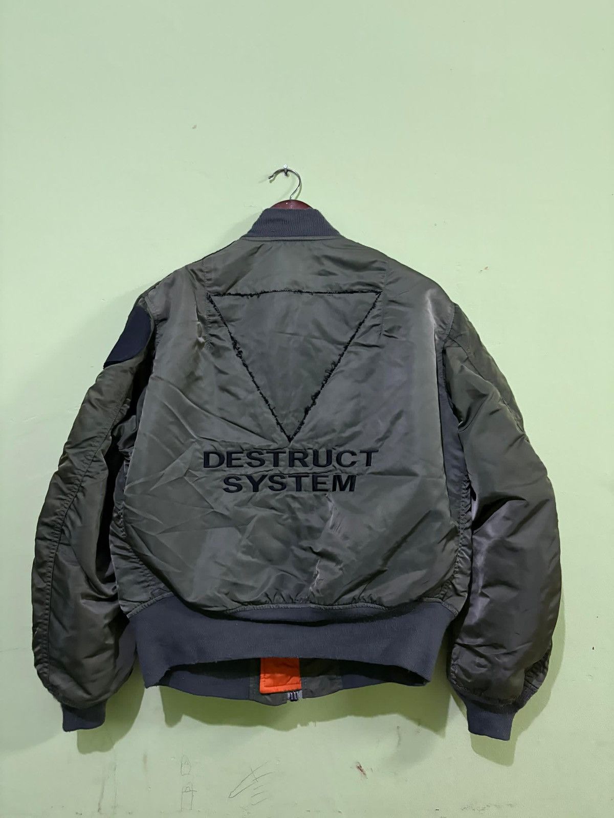 Alpha Industries VTG Alpha Industries MA-1 Jacket Destruct System Para rescue Size US M / EU 48-50 / 2 - 7 Thumbnail
