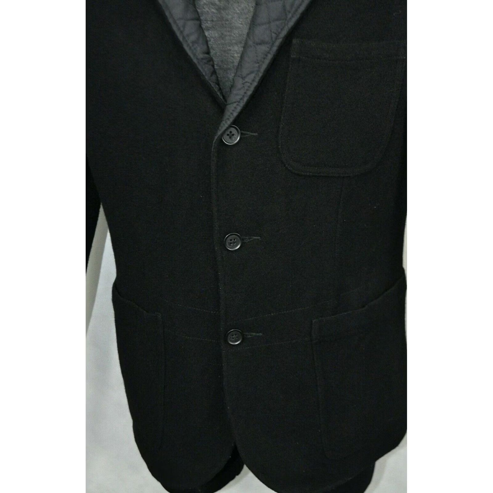 Levi's Levi's Reversible Quilted Wool Jacket M Mens Black Wool 54cm Chest 75cm Length 63cm Sleeve 23.62in Size US M / EU 48-50 / 2 - 7 Thumbnail