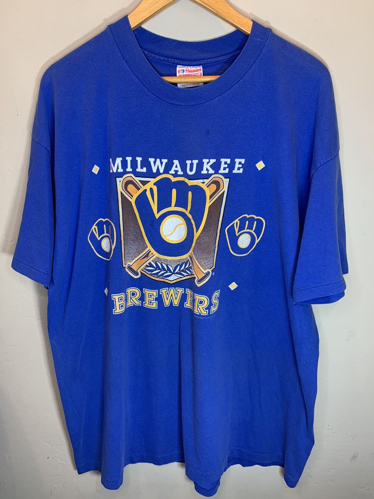 MLB *RARE* Vintage 1991 Milwaukee Brewers MLB Champion T-Shirt Size US XXL / EU 58 / 5 - 1 Thumbnail