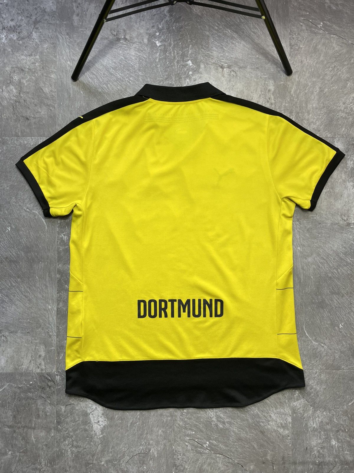 Puma Puma Borussia Dortmund 2015 2016 Home Shirt Kit Jersey BVB Size US XL / EU 56 / 4 - 9 Thumbnail