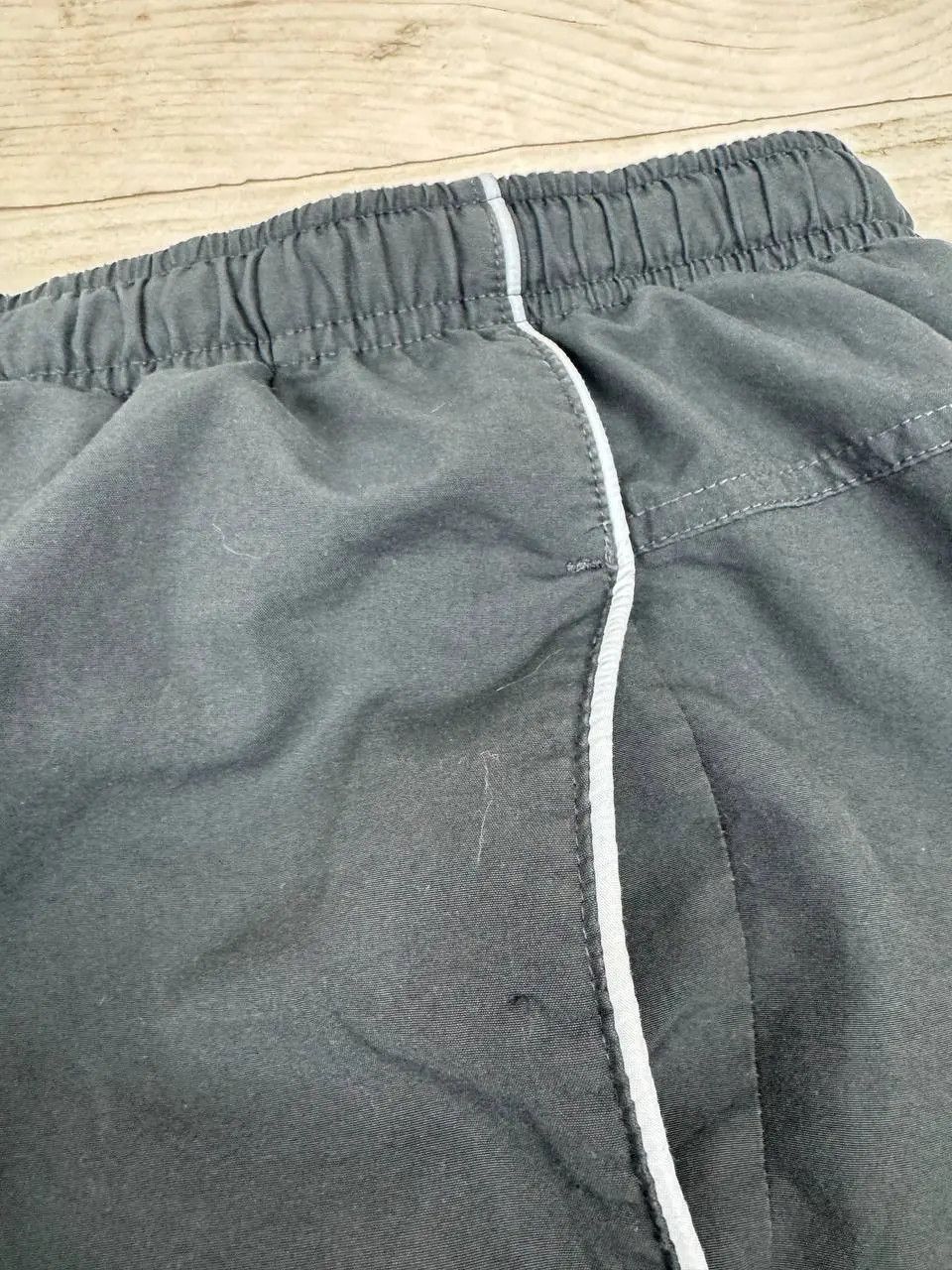 Nike Vintage Nike Track Pants 3/4 Shorts 00s Swoosh Striped Y2K Size US 36 / EU 52 - 6 Thumbnail