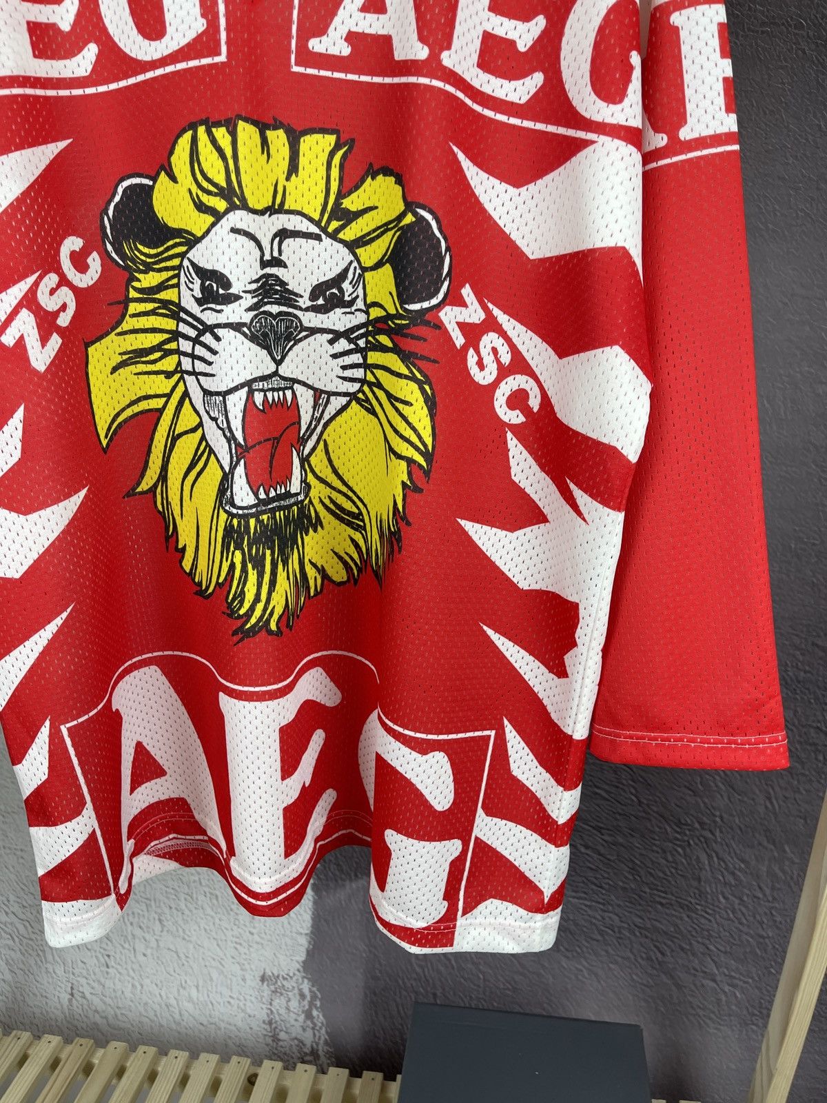 NHL Vintage 1994/96 ZSC Lions Zurich Ice Hockey JERSEY Reebok Size US M / EU 48-50 / 2 - 6 Thumbnail