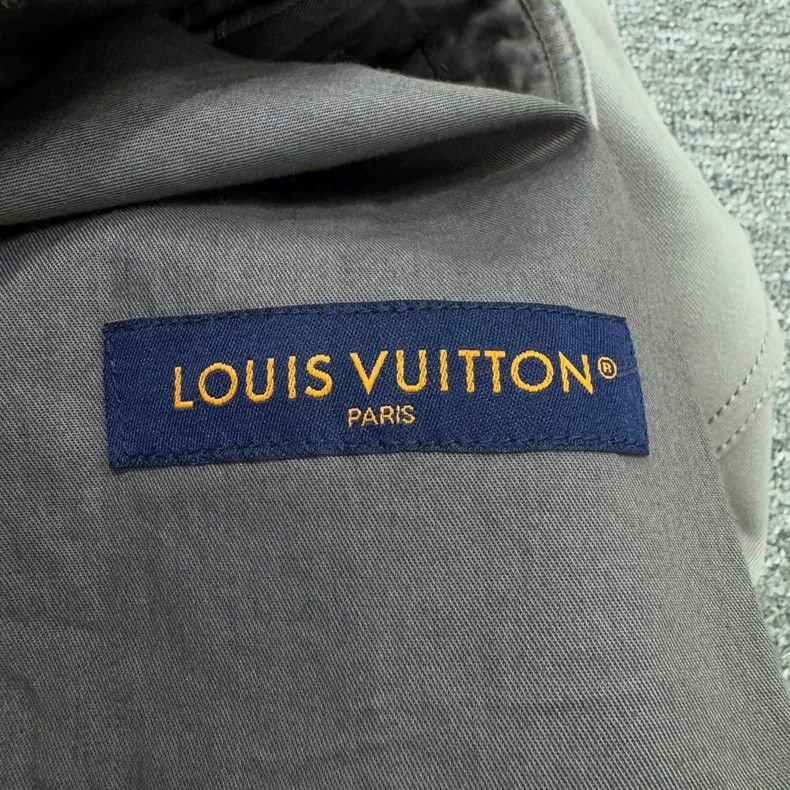 Louis Vuitton Louis Vuitton size US 46 Solid wide-leg trousers Nextarrow Size US 30 / EU 46 - 2 Thumbnail