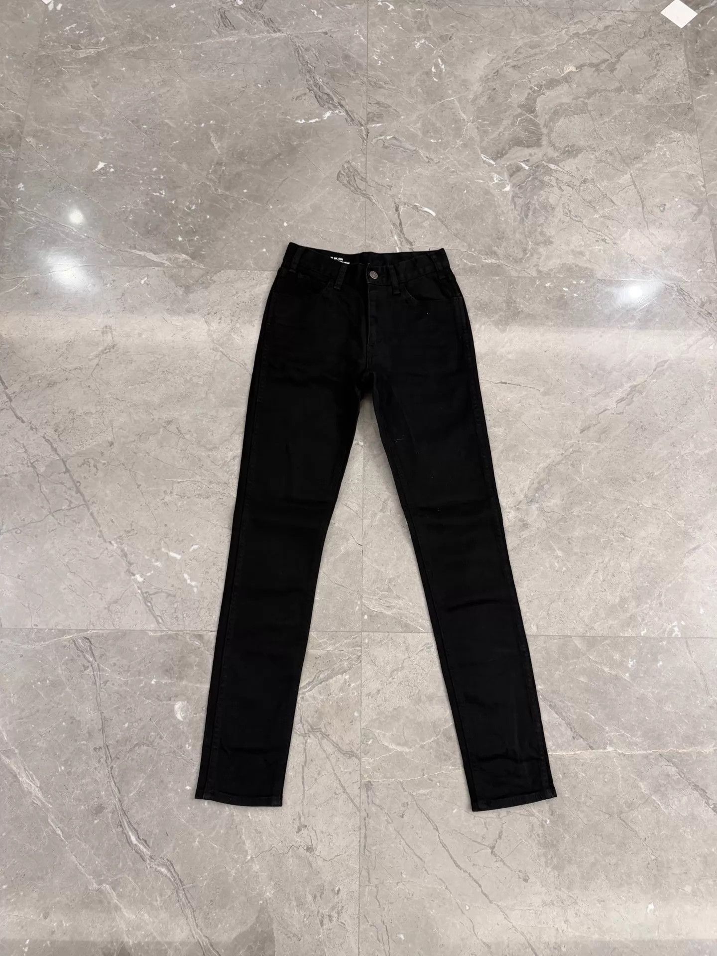 Celine Celine by Hedi Slimane Black Jeans 25 Mint Condition Size 25" / US 0 / IT 36 - 1 Thumbnail