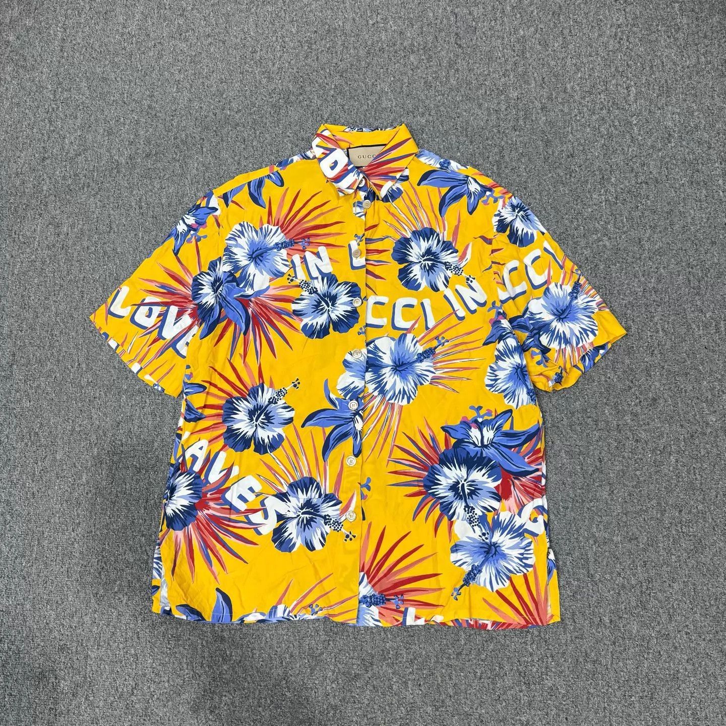 Gucci Gucci Floral Print Short Sleeve Shirt 44 99 New Size US S / EU 44-46 / 1 - 1 Thumbnail