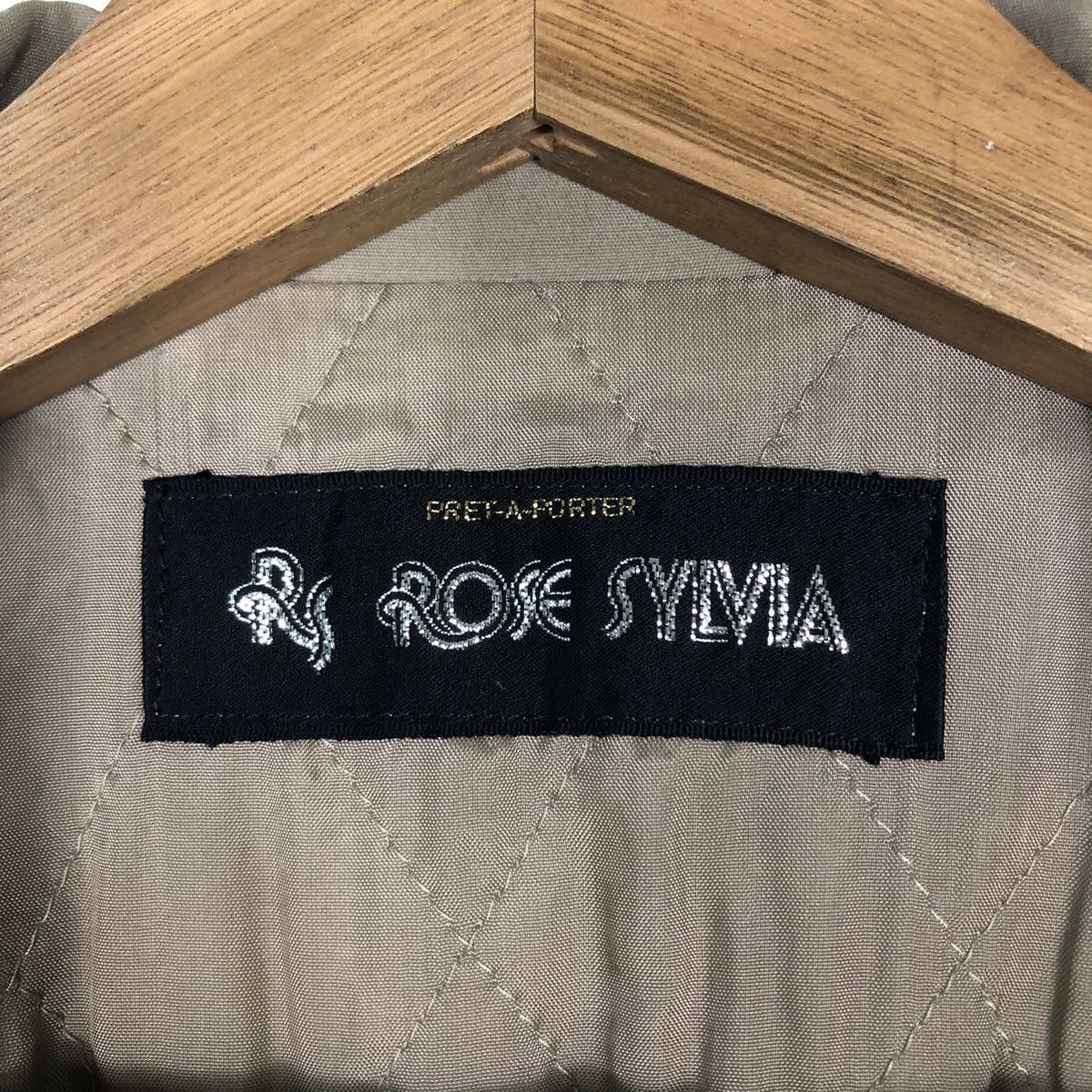 Japanese Brand Vintage Bomber Jacket Rose Sylvie Art Big Logo Issey Miyake Size US M / EU 48-50 / 2 - 18 Thumbnail
