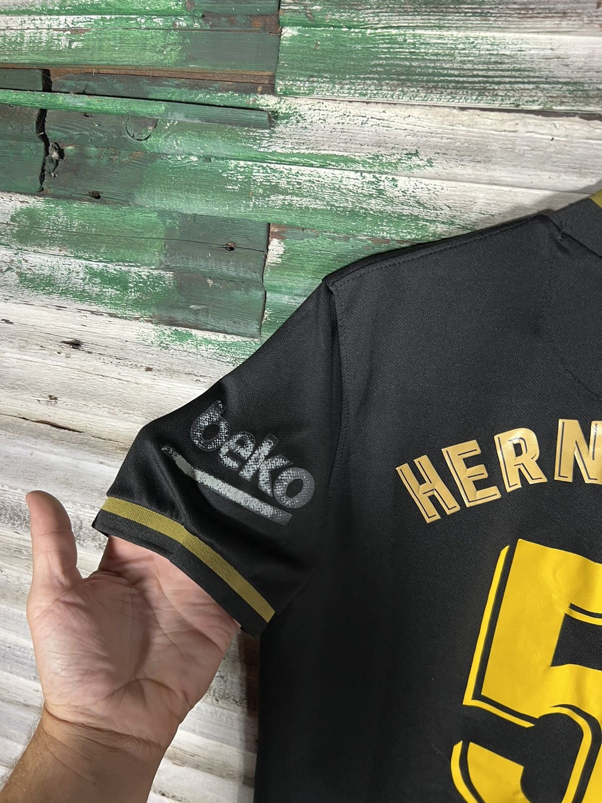Nike Nike Barcelona 20/21 Jersey Hernandez Size US M / EU 48-50 / 2 - 6 Thumbnail