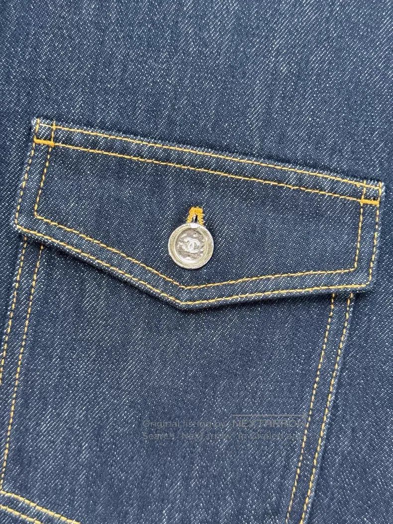 Chanel Chanel Four-pocket vintage denim vest jacket Size XXS / US 00 / IT 34 - 4 Thumbnail