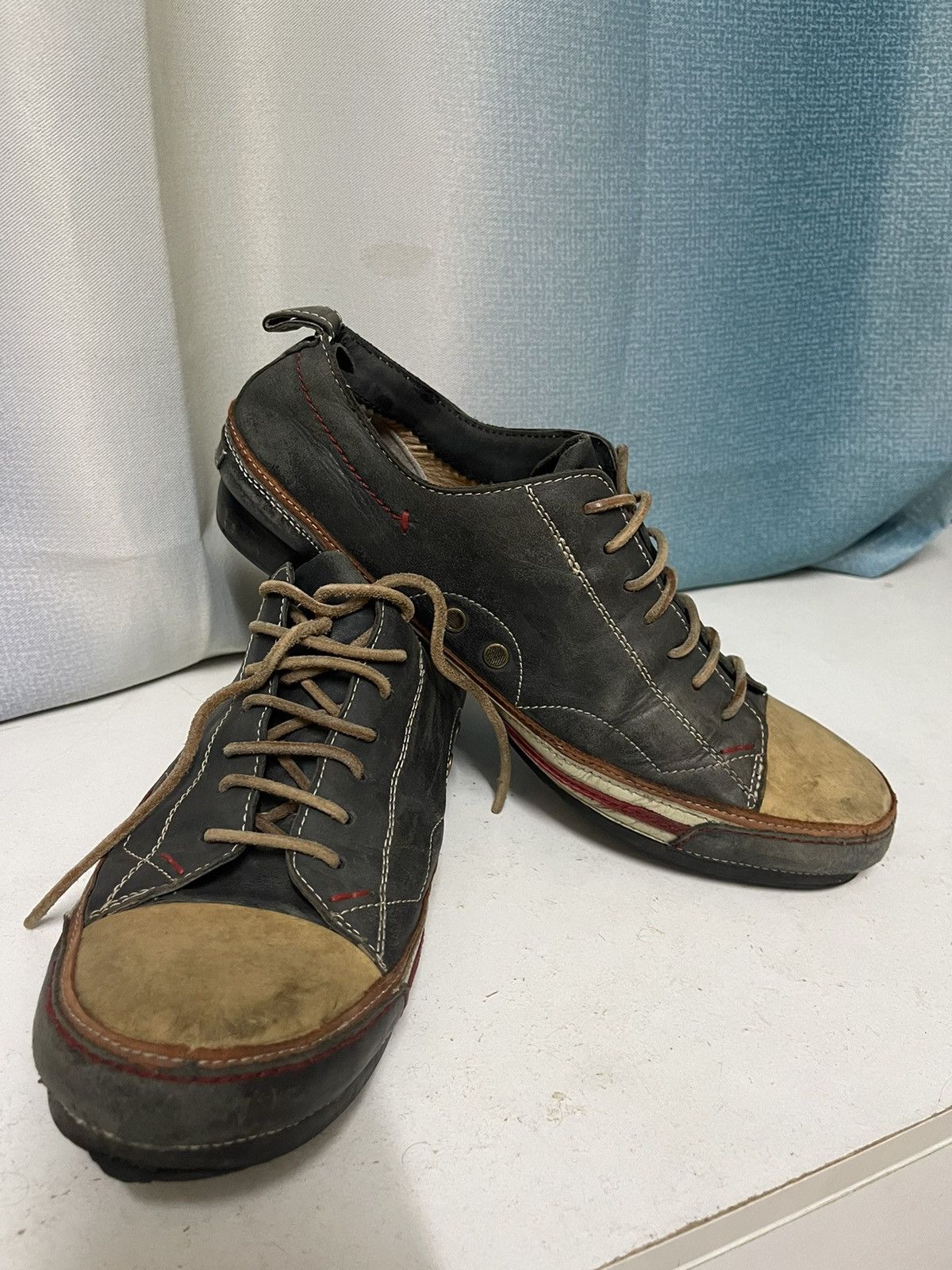 Alfredo Bannister VINTAGE ALFREDO BANNISTER DISTRESSED LEATHER SHOES Size US 8.5 / EU 41-42 - 1 Thumbnail