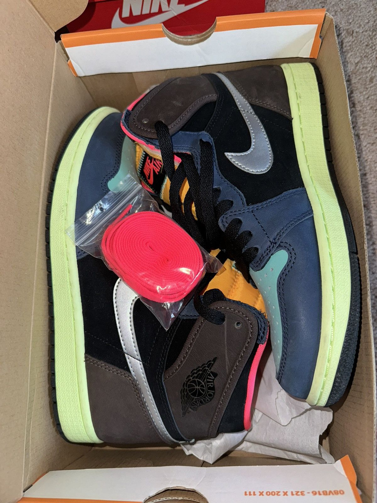 Jordan Brand × Nike Air Jordan 1 bio hack Size US 8 / EU 41 - 7 Thumbnail