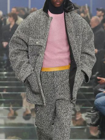 Prada Best price! 7k Prada oversized jacket runway AW24 Size US L / EU 52-54 / 3 - 3 Thumbnail
