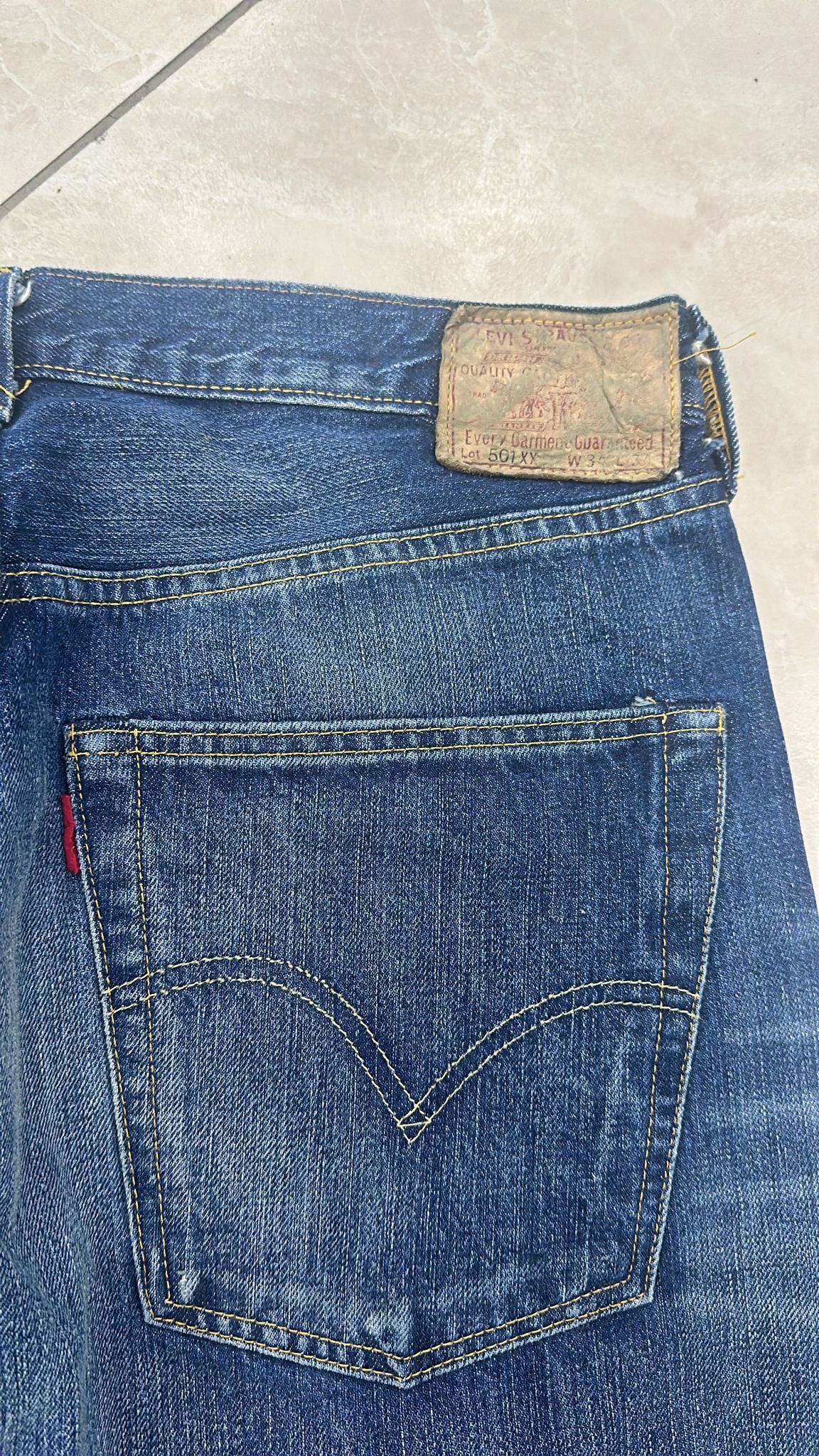Levi's Vintage Clothing LVC Levi's Vintage Clothing 1947 501XX BigE Selvedge Jeans Size US 34 / EU 50 - 7 Thumbnail