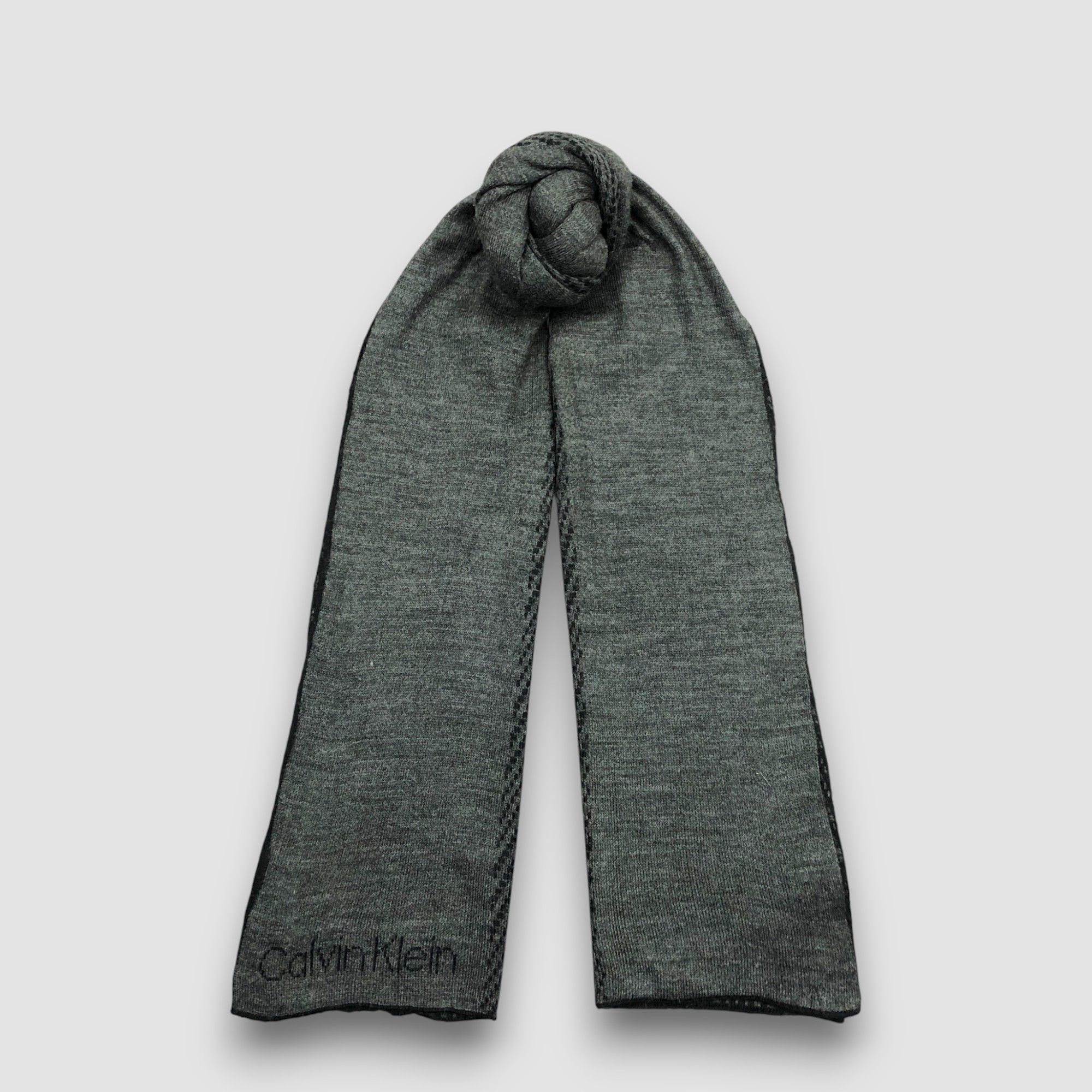 Calvin Klein Vintage Calvin Klein Scarf Ribbed Knit Wool Winter Scarves Size ONE SIZE - 1 Thumbnail